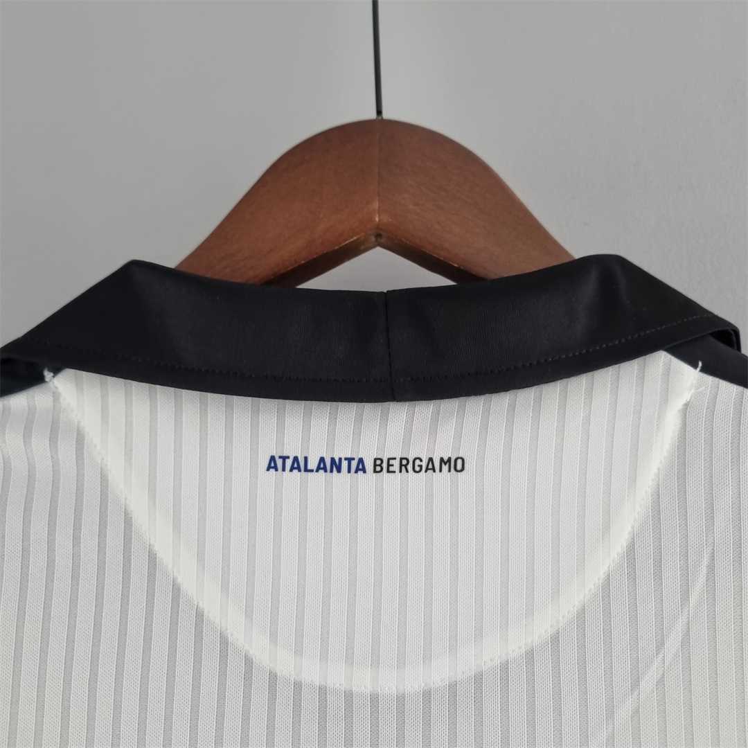 22-23 Atalanta away 3