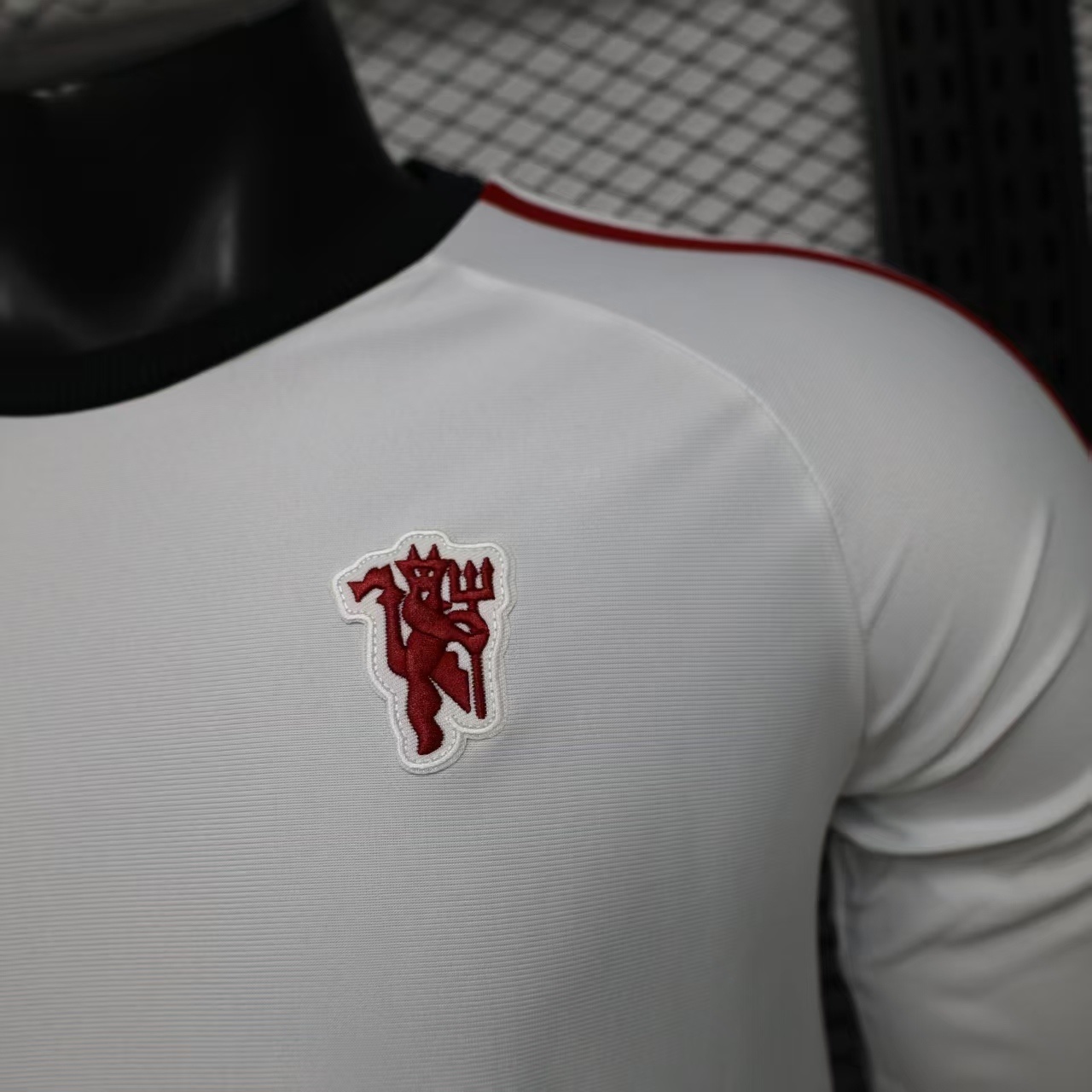 26-27 Manchester United Mens Retro Style Football Shirt Apparels AAAAJersey Supply Yupoo 7