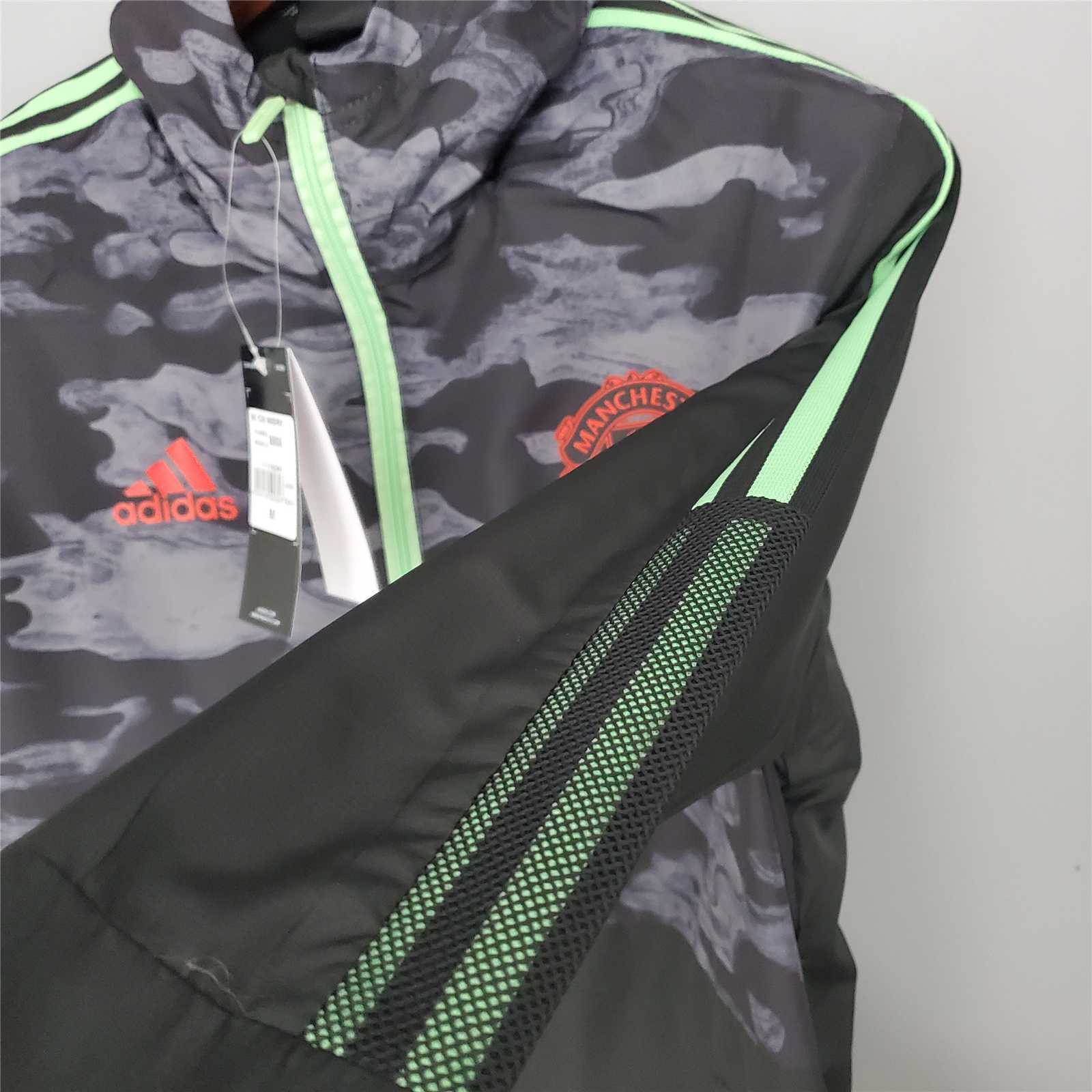 21-22 Manchester United Black and Grey Camouflage Windbreaker 5