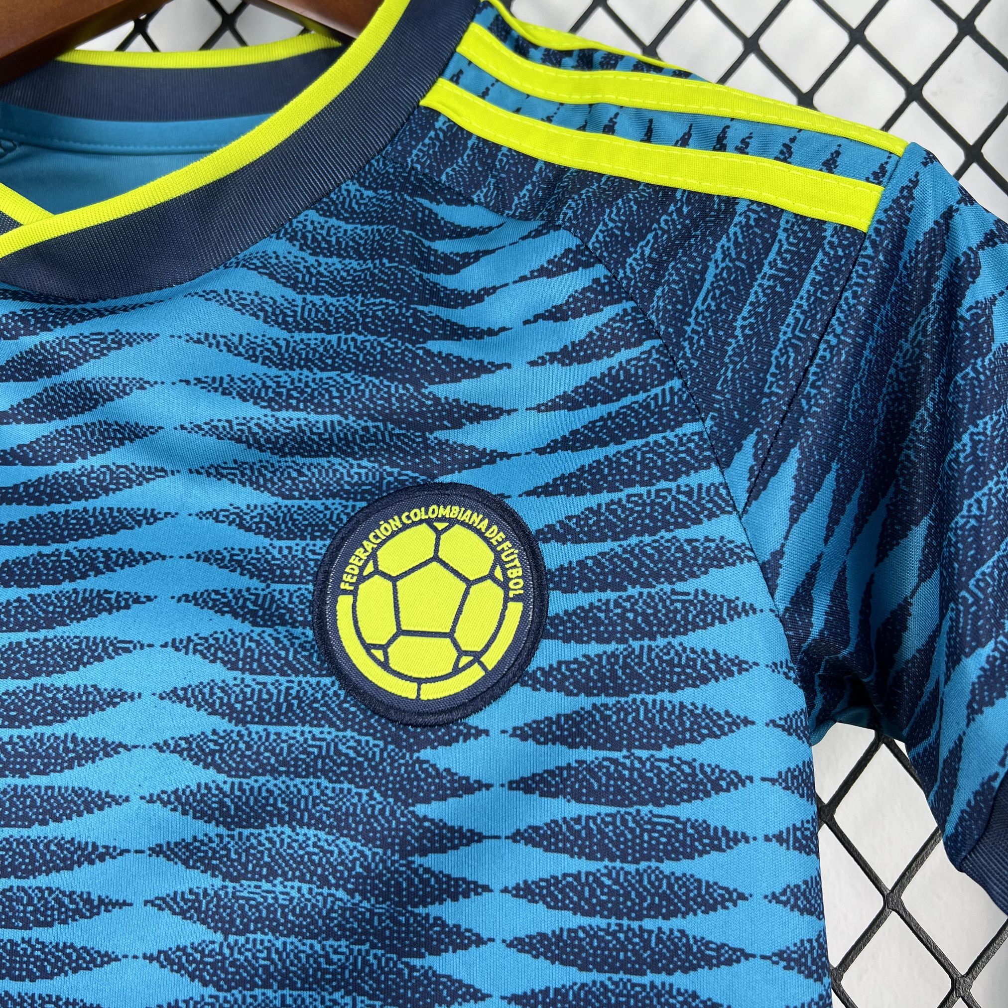 2026 World Cup Colombia Away Kids Kit Football Youth Apparels AAAAJersey Supply Yupoo 6 3