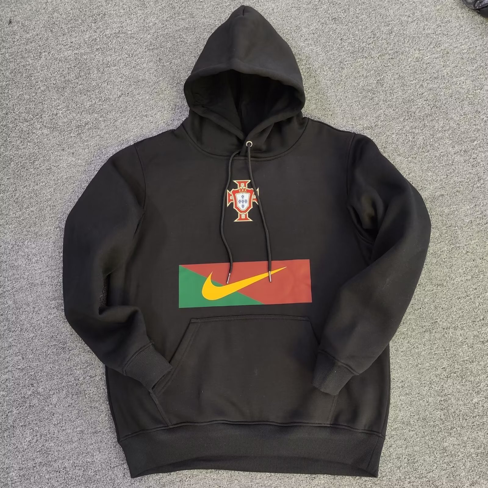 2022 Portugal Hoodie 5