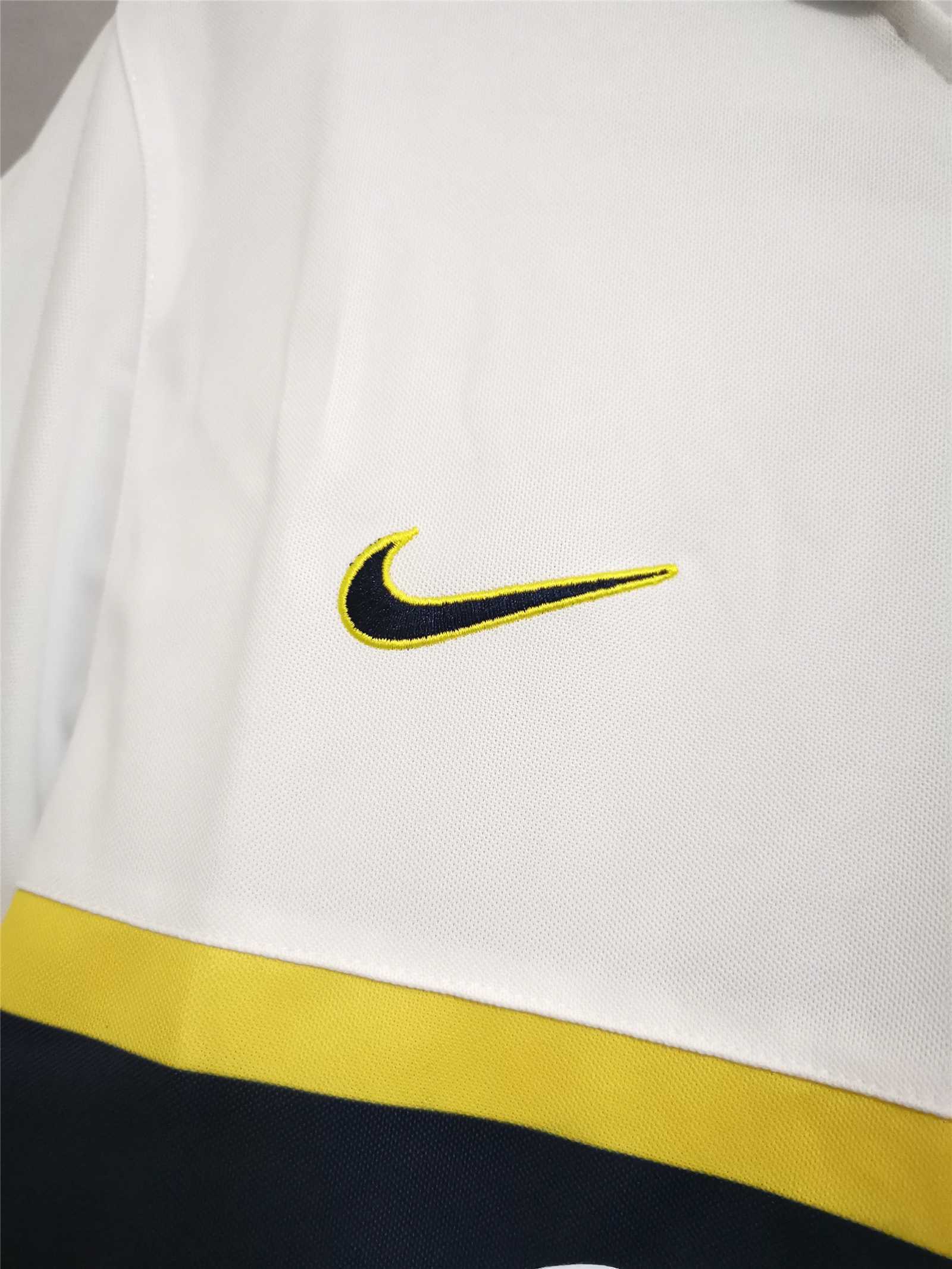 96-97 Boca Juniors away white 8