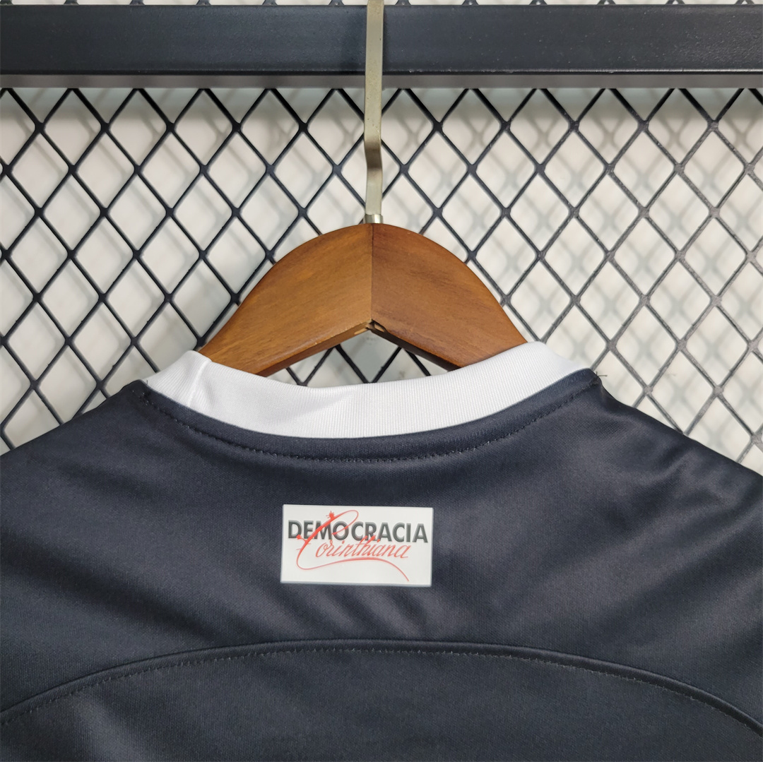 23-24 Corinthians away kids kit 1