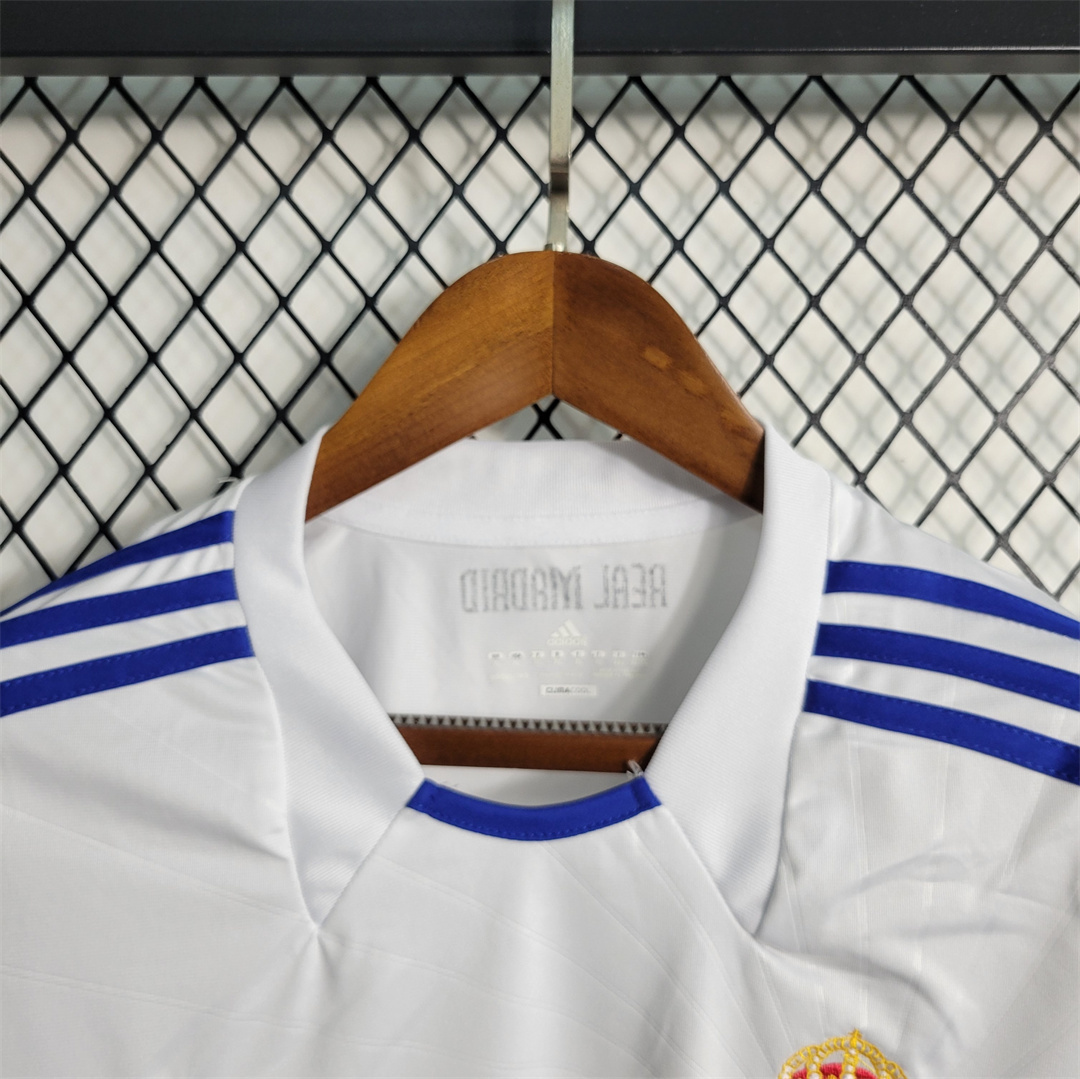 10-11 Real Madrid home long sleeve 5