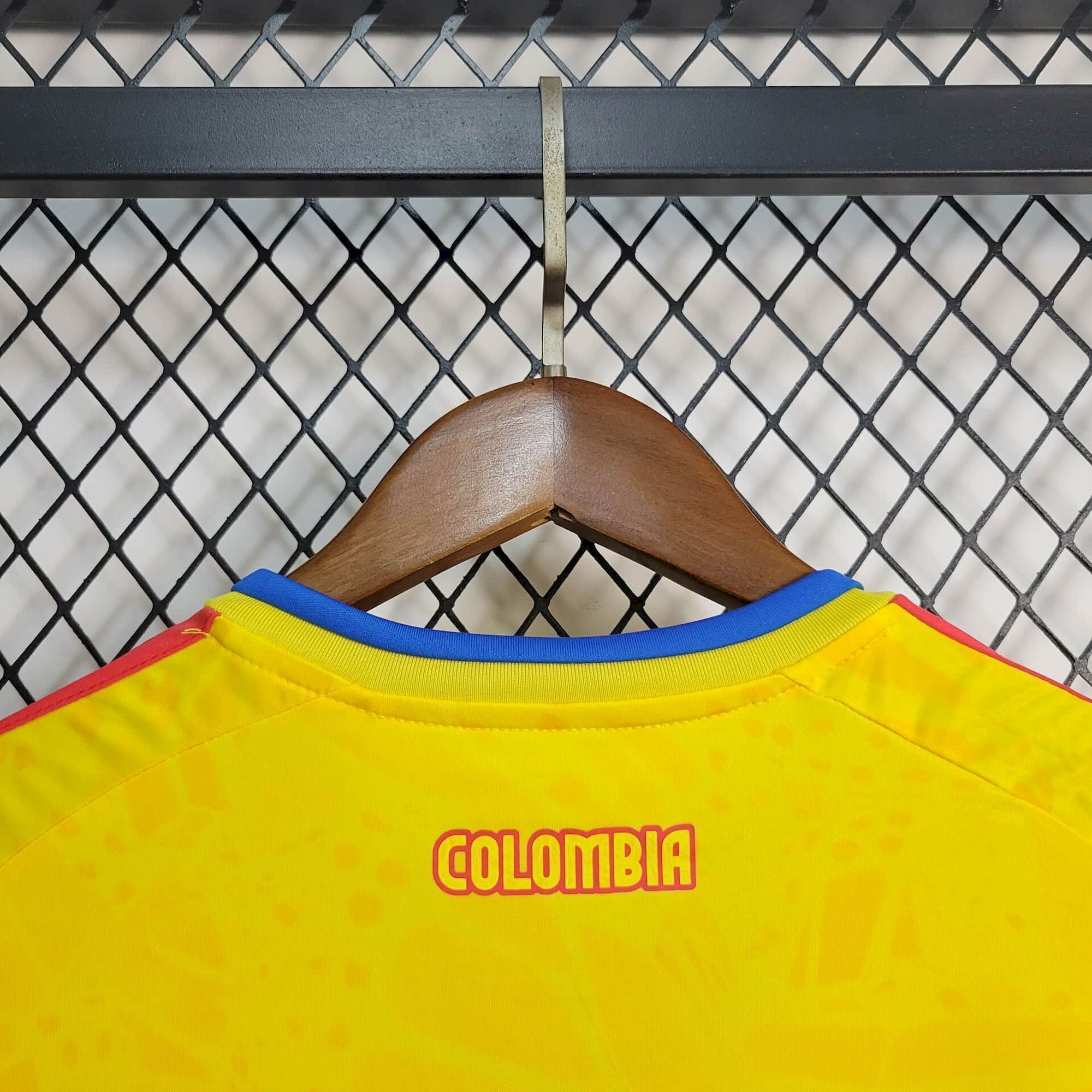 2026 World Cup Colombia Home Womens Kit Soccer T-Shirt AAAAJersey Supply Yupoo 1