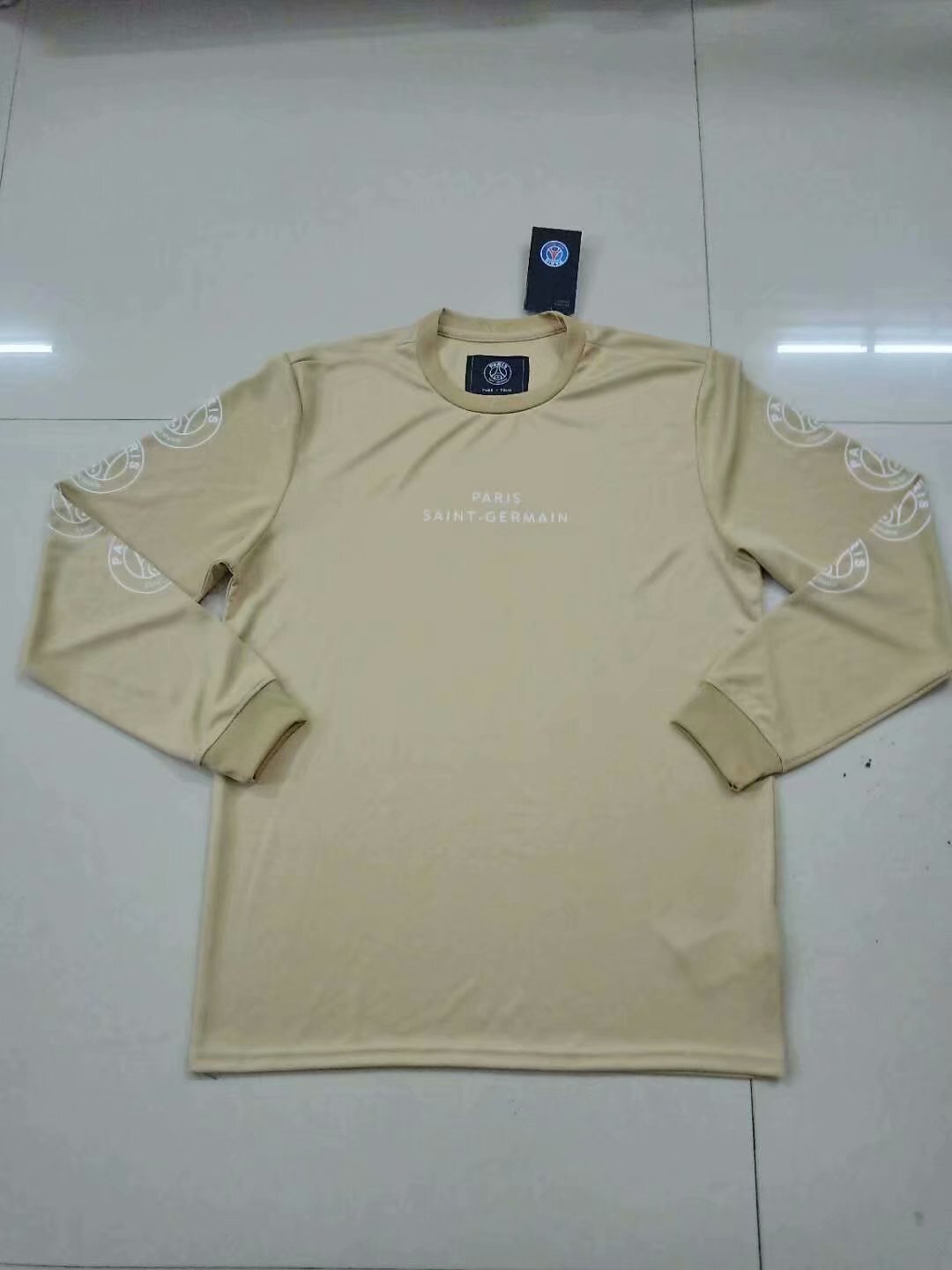 Football T-shirt 12