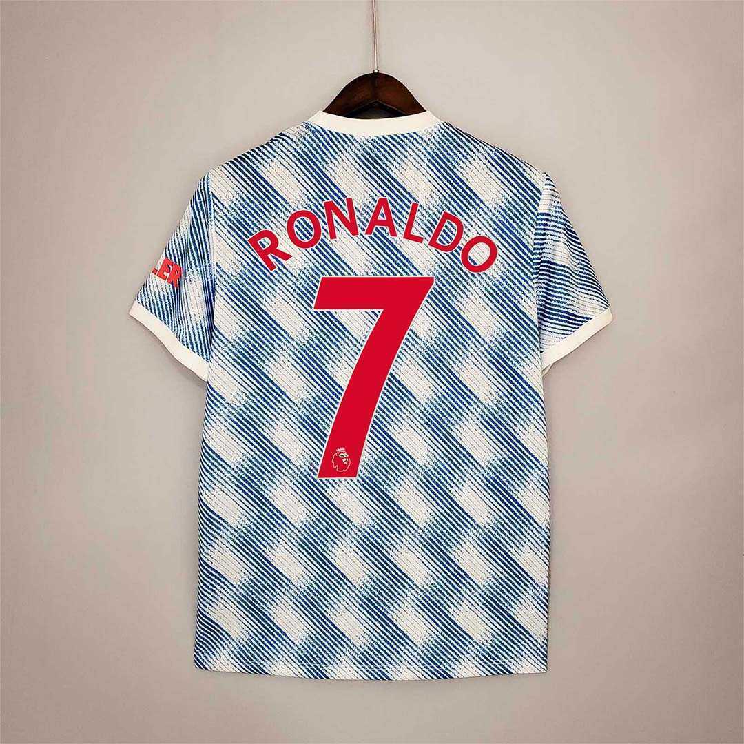 21-22 Manchester United away 17