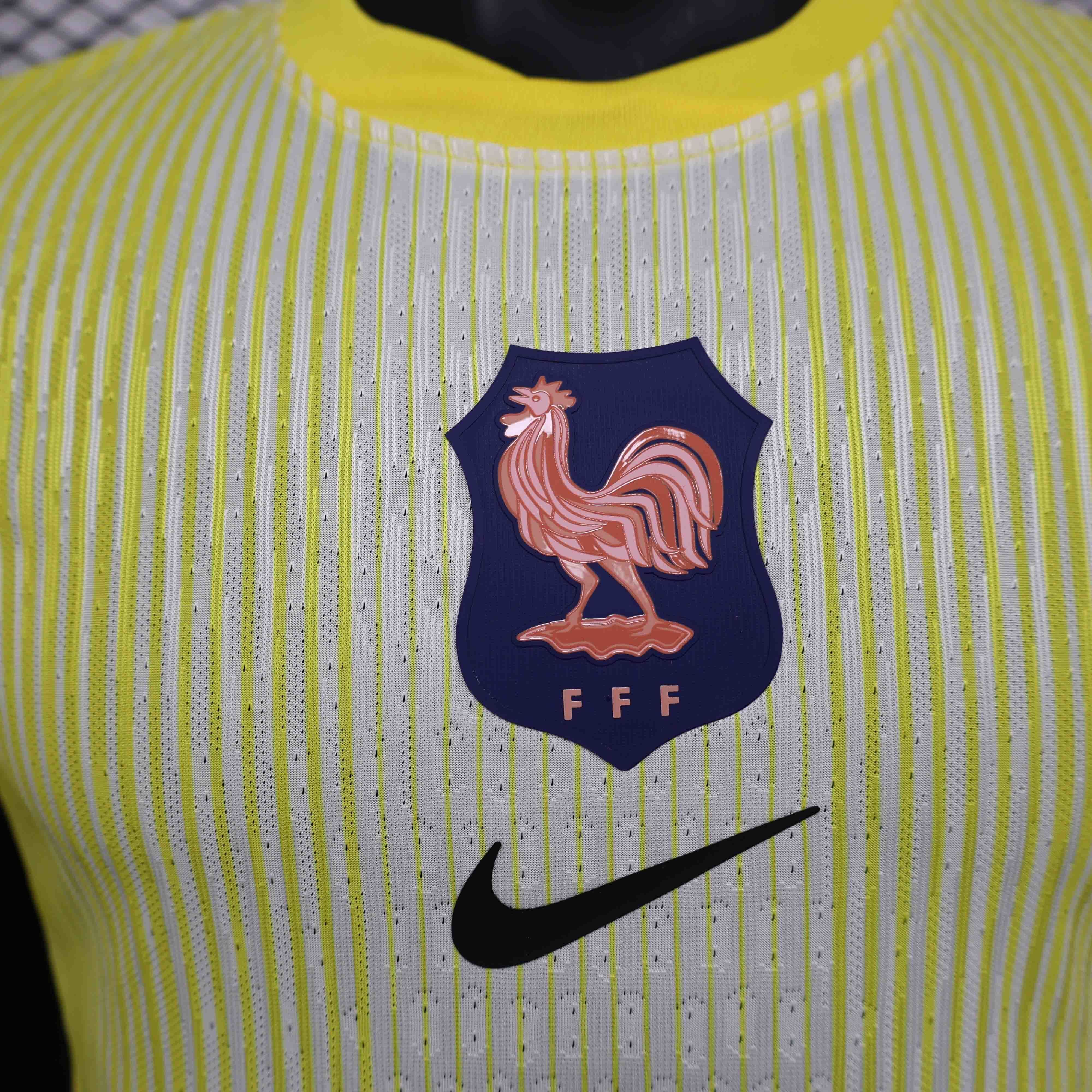 2025 France Women Euro Goalkeeper Kit Player Version Shirt AAAAJersey Supplier Yupoo 1