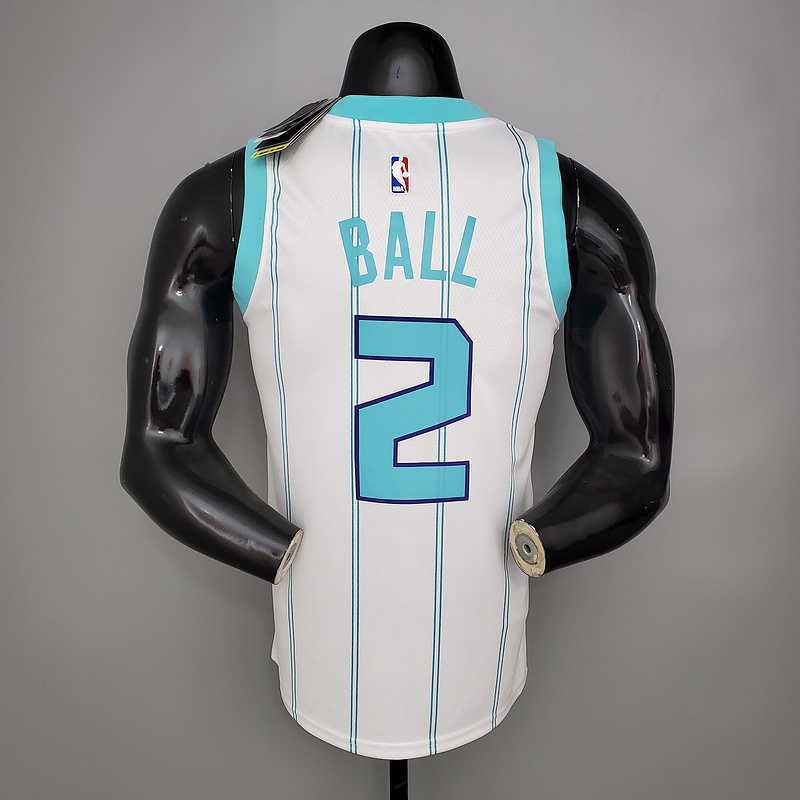 New Hornets BALL#2 White 2