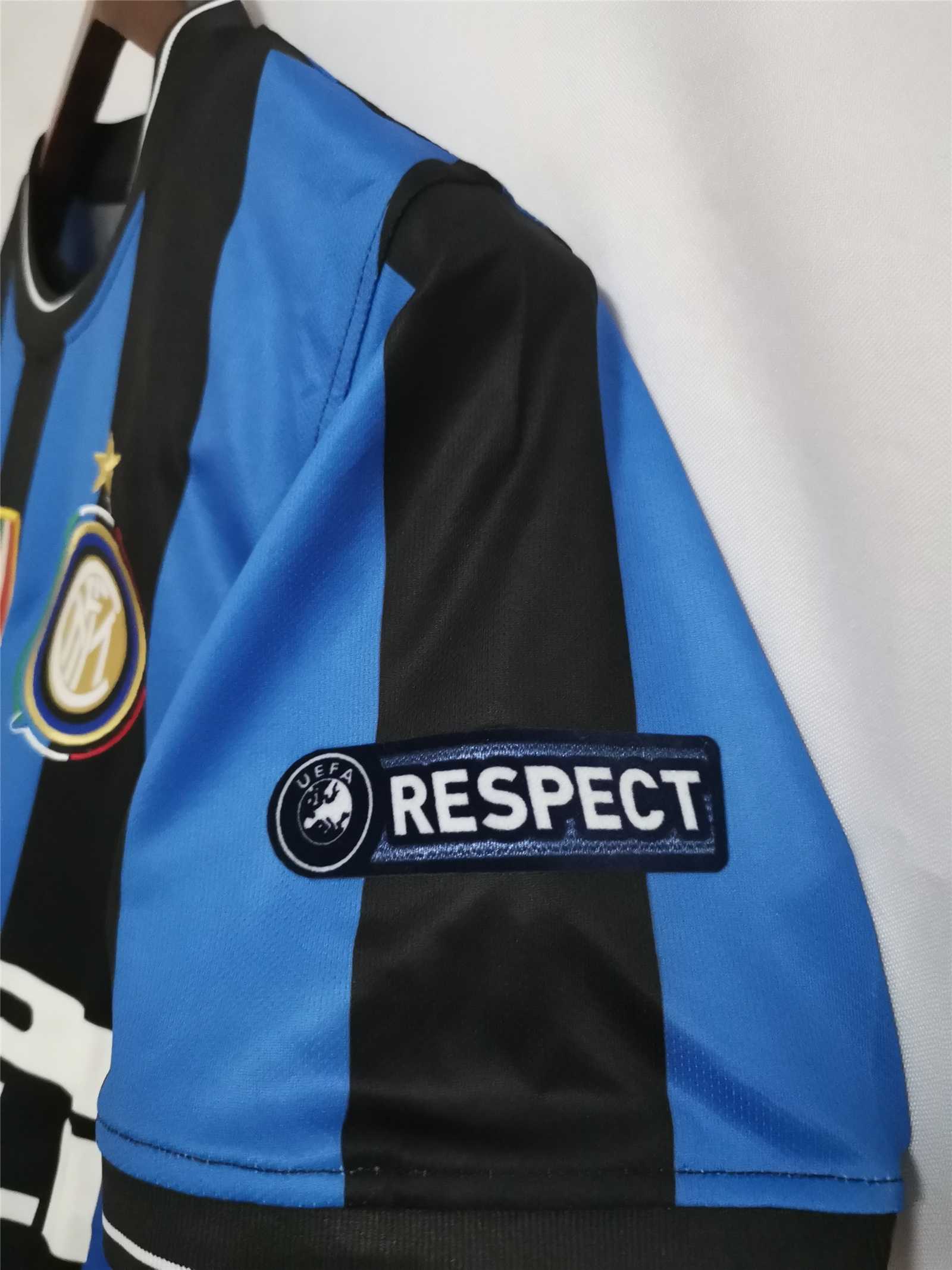 09-10 Inter Milan home 4