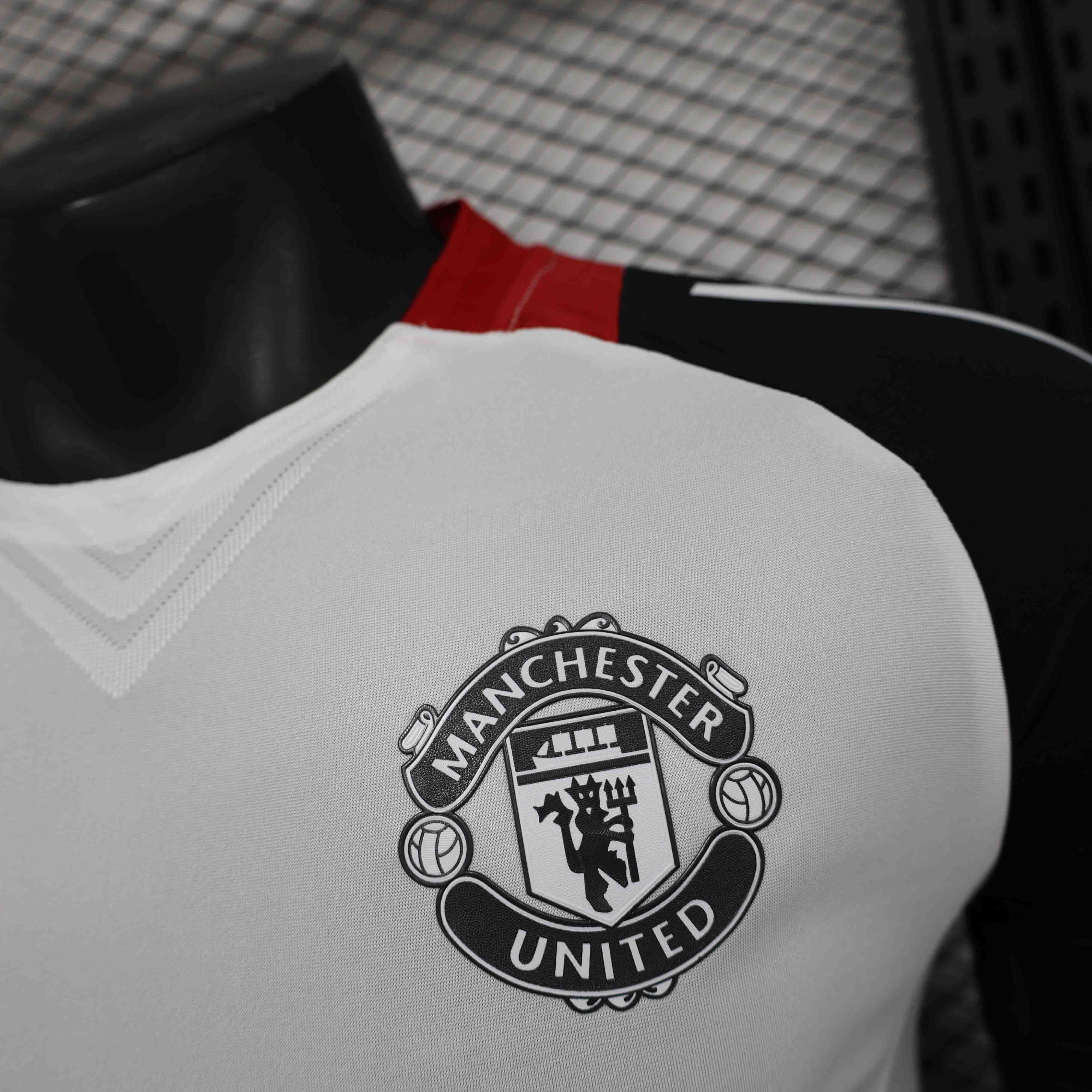24-25 Manchester United Tiro 24 Training Kit Player Version Shirt AAAAJersey Supplier Yupoo 2