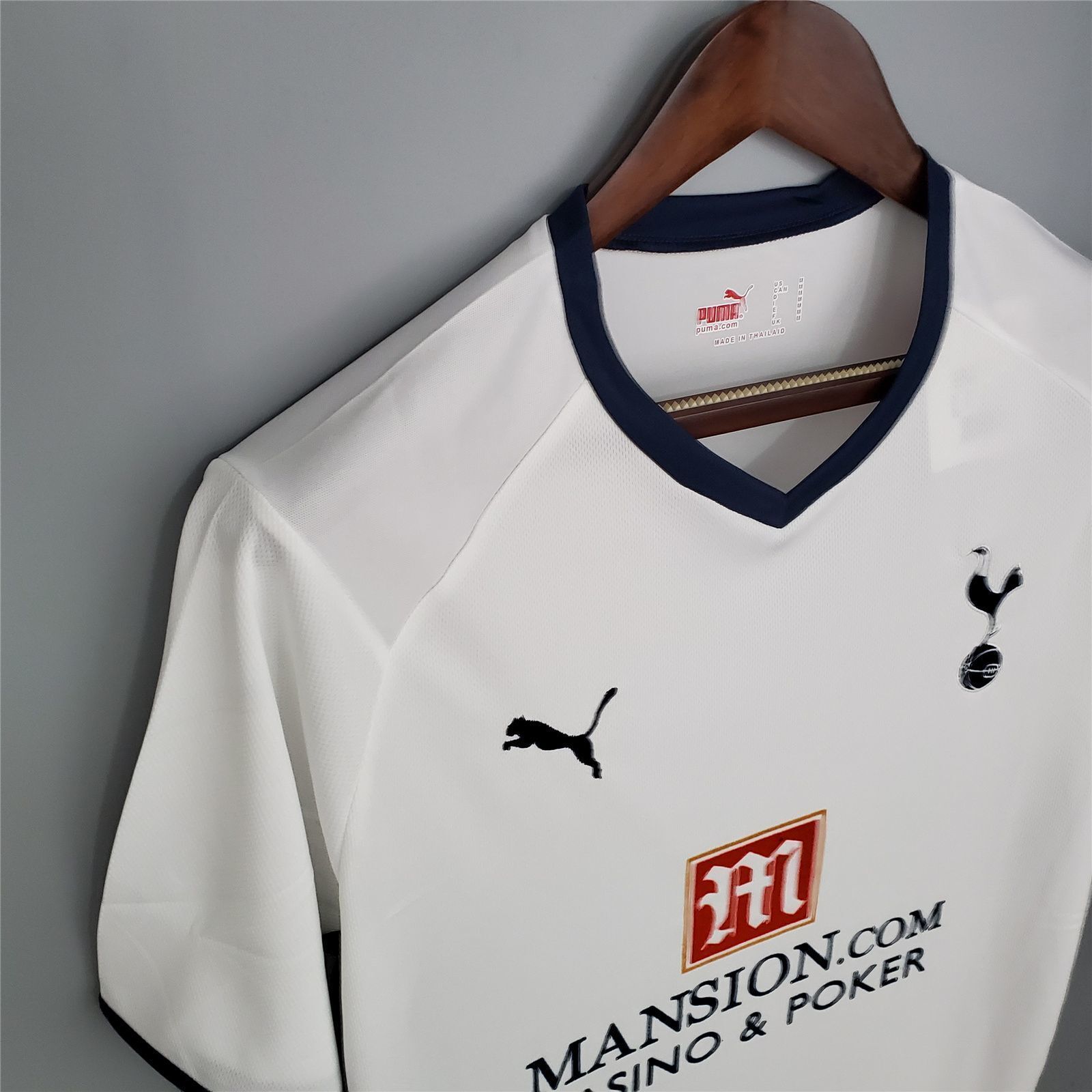 08-09 Tottenham Hotspur home 7