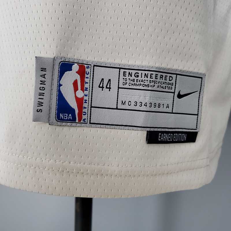 2021 IVERSON#3 76ers Bonus Edition Off-White 1