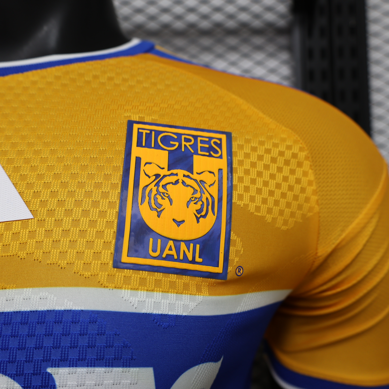 26-27 Tigres Mens Home Kit Player Version Football T-Shirt AAAAJersey Supply Yupoo 9 1