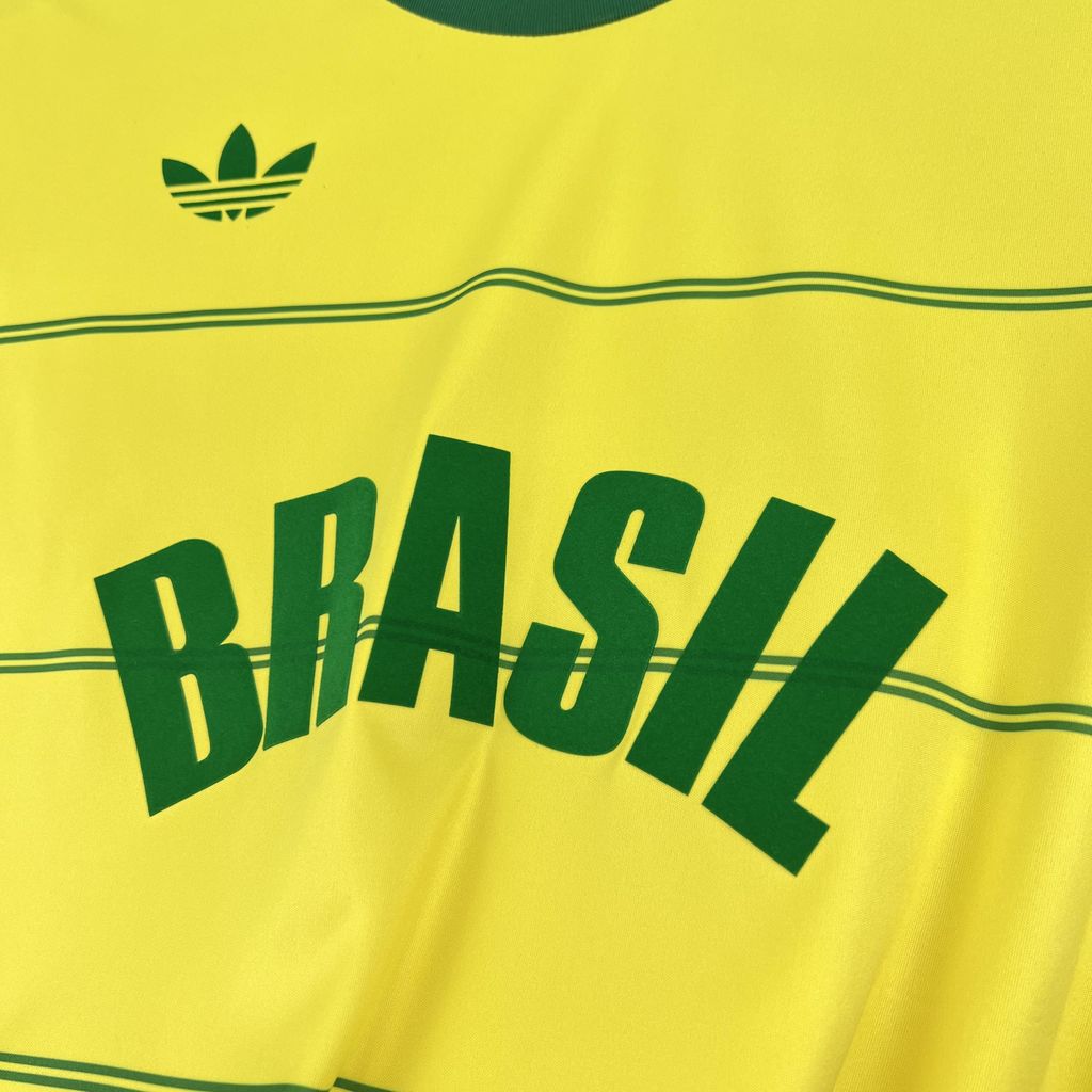 1988 Brazil Home Mens Retro Kit Vintage Football T-Shirt AAAAJersey Supply Yupoo 7 1