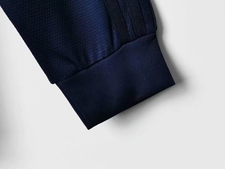1968 Manchester City dark blue long sleeve 6