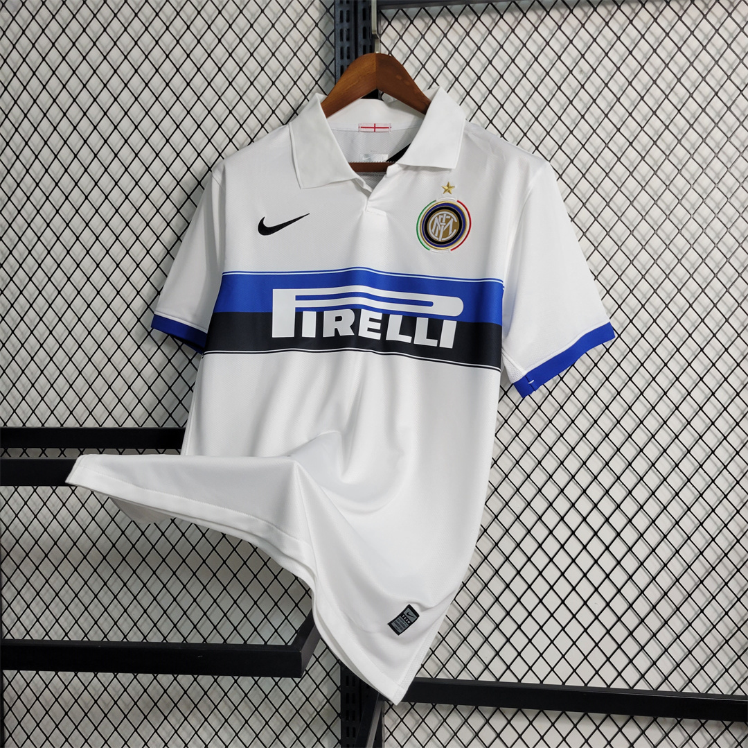 09-10 Inter Milan white away 5