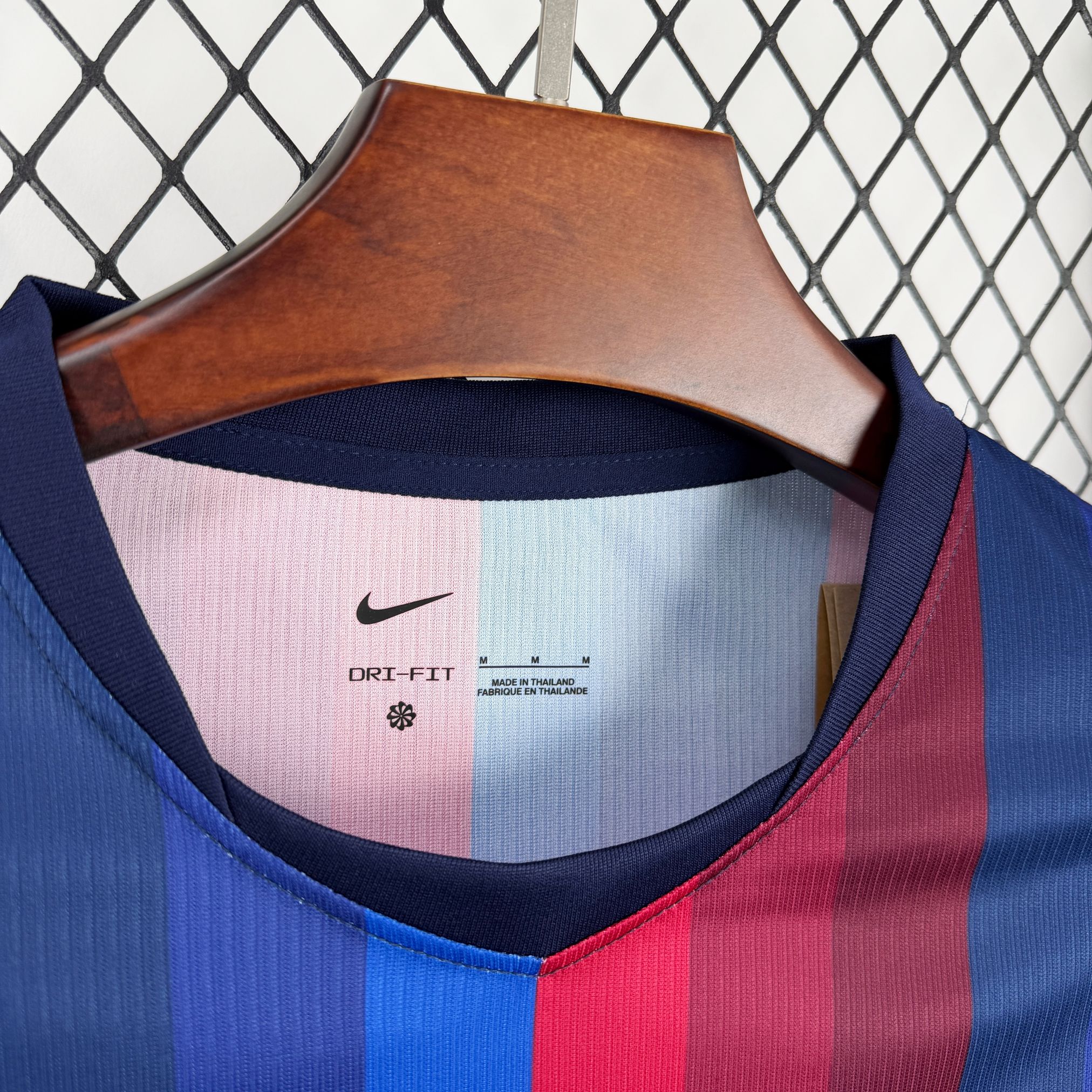 26-27 Barcelona Mens Home Kit Soccer T-Shirt AAAAJersey Supplier Yupoo 10 8