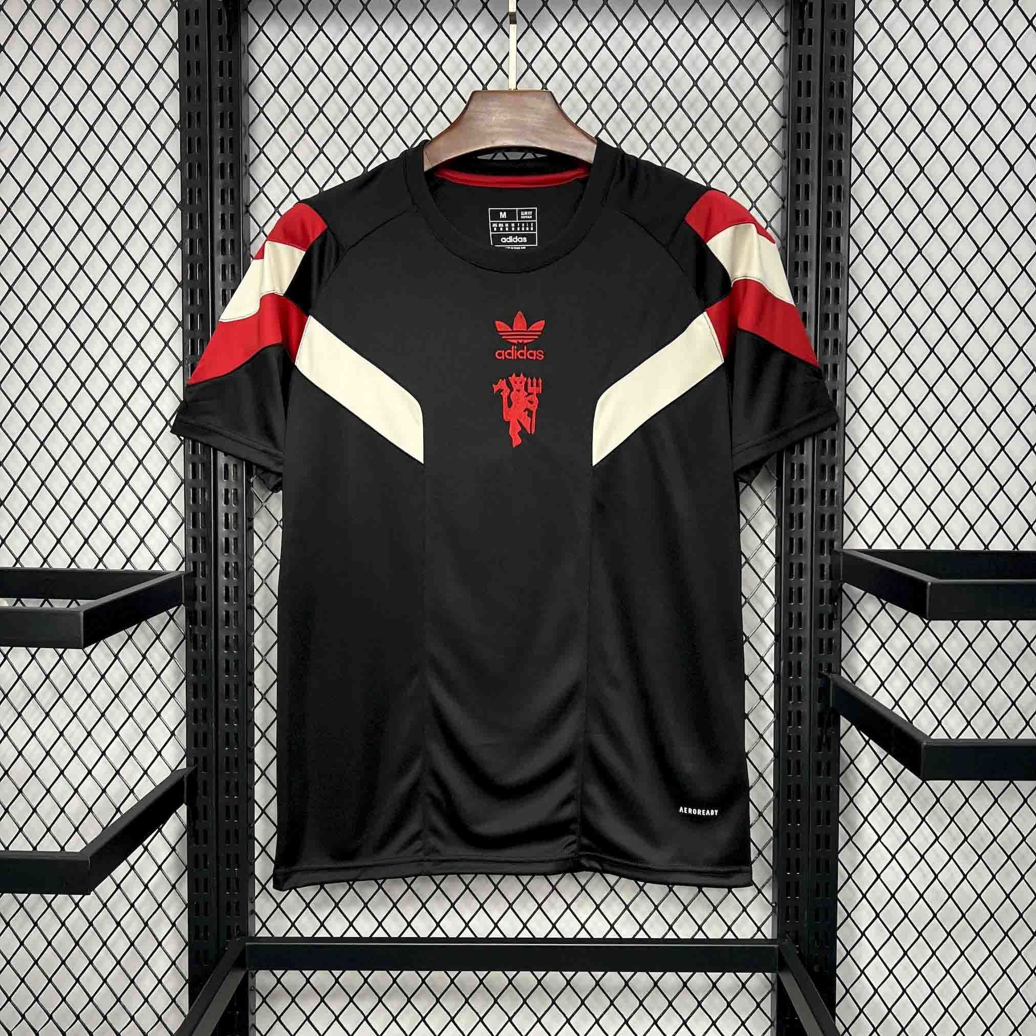 24-25 Manchester United Black OG Tee Shirt AAAAJersey Supplier Yupoo