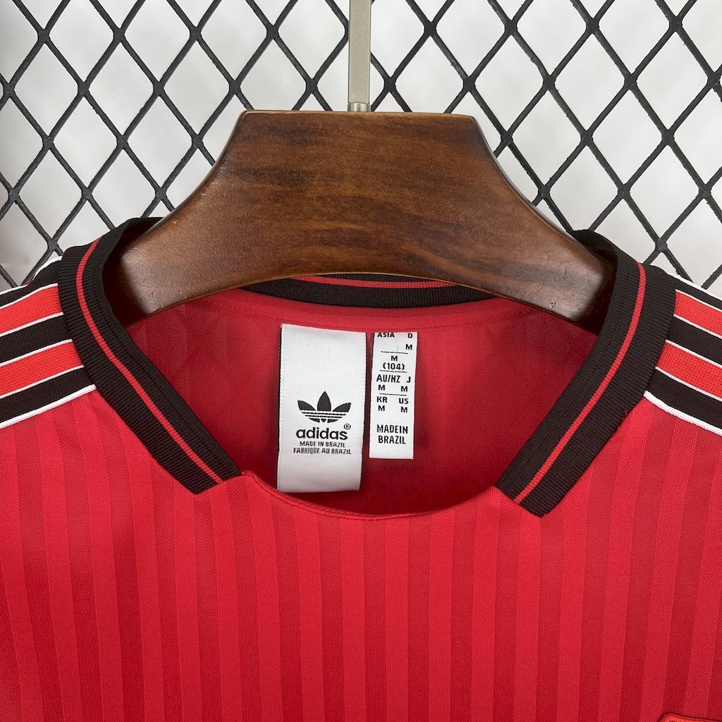 25-26 Flamengo OG Retro Style Red Special Edition Kit Football T-Shirt AAAAJersey Supply Yupoo 1