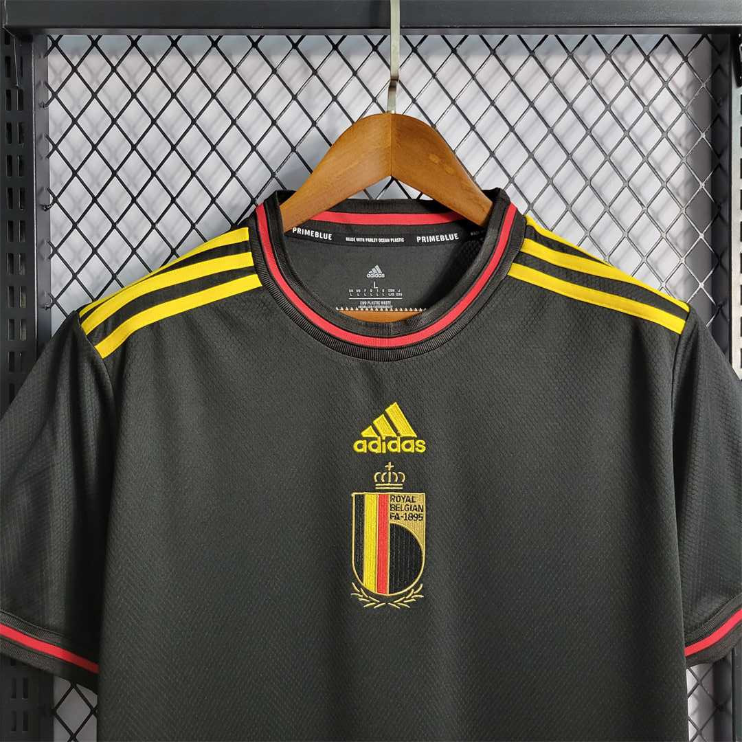 22-23 Belgium away 5