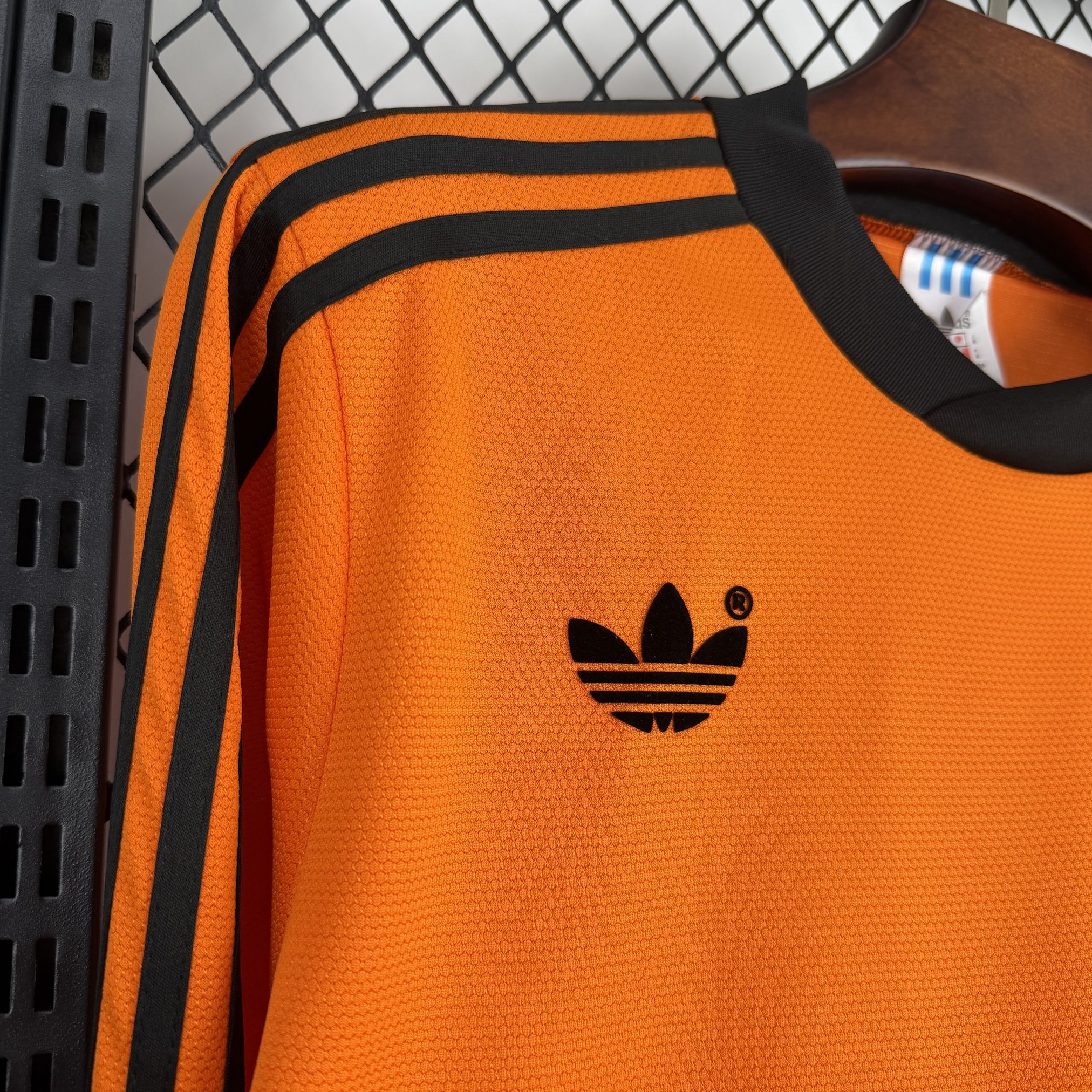 1980 Netherlands Home Mens Retro Kit Vintage Soccer Long Sleeve T-Shirt AAAAJersey Supplier Yupoo 6 3