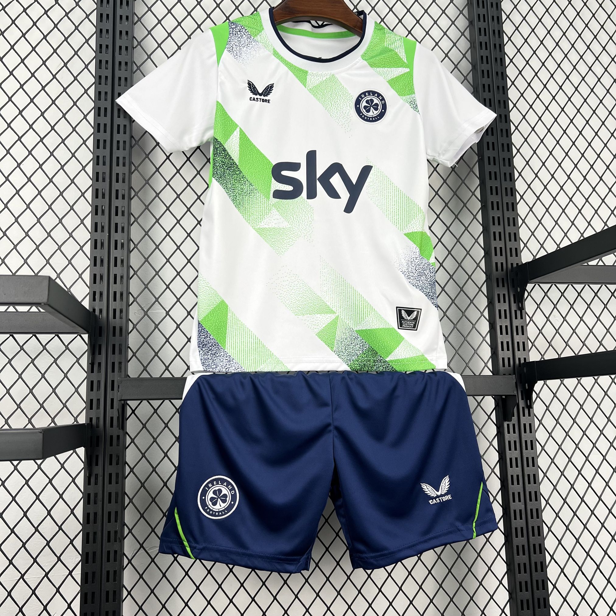 2026 World Cup Ireland Away Kids Kit Football Youth Apparels AAAAJersey Supply Yupoo 7 3
