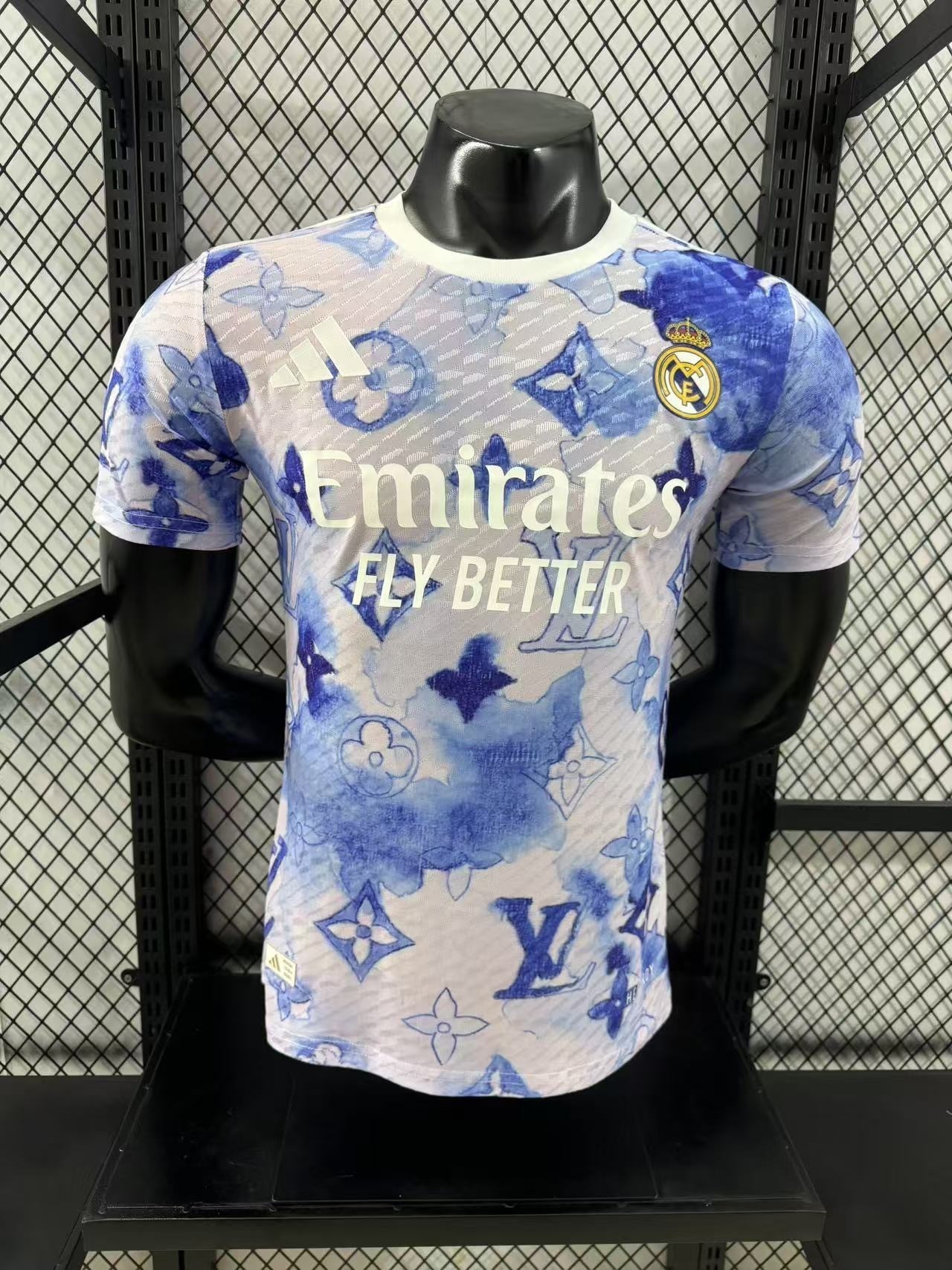 25-26 Real Madrid x LV Diamantes Special Player Version Shirt Soccer AAAAJersey supply Yupoo