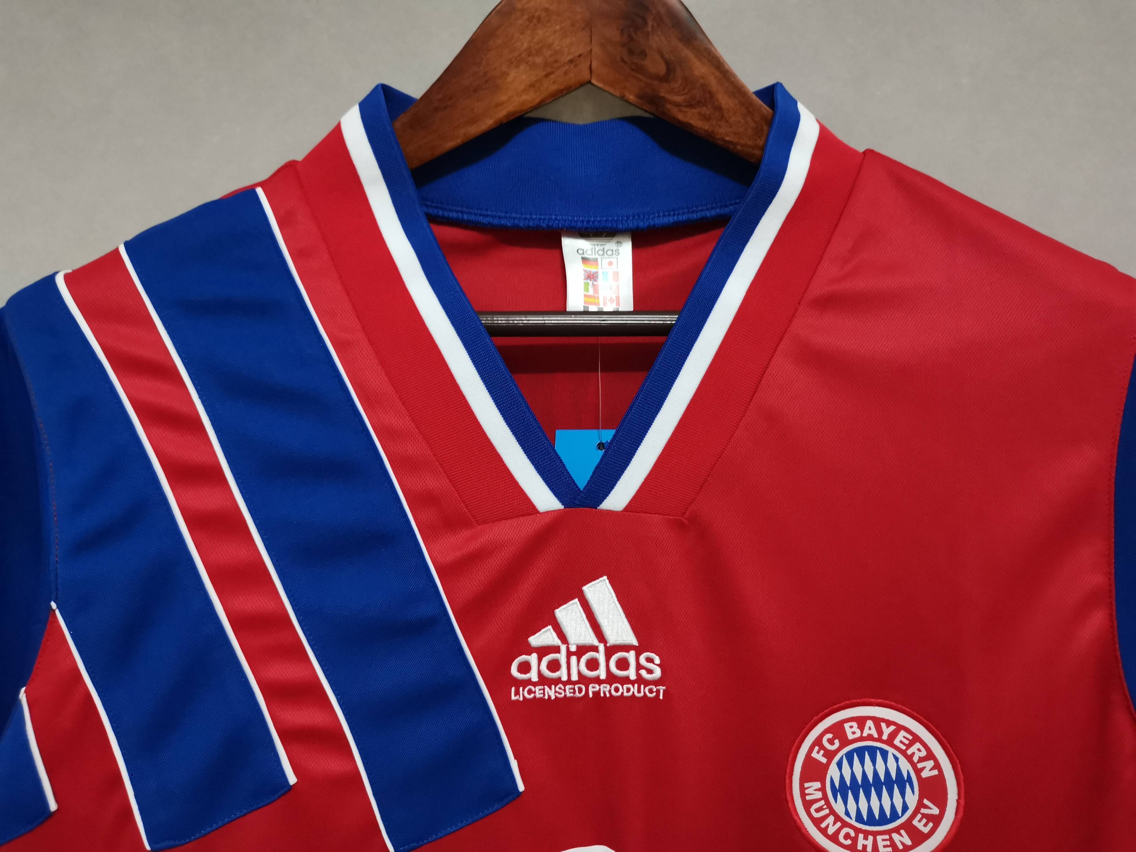 93-94 Bayern Munich home red blue 5
