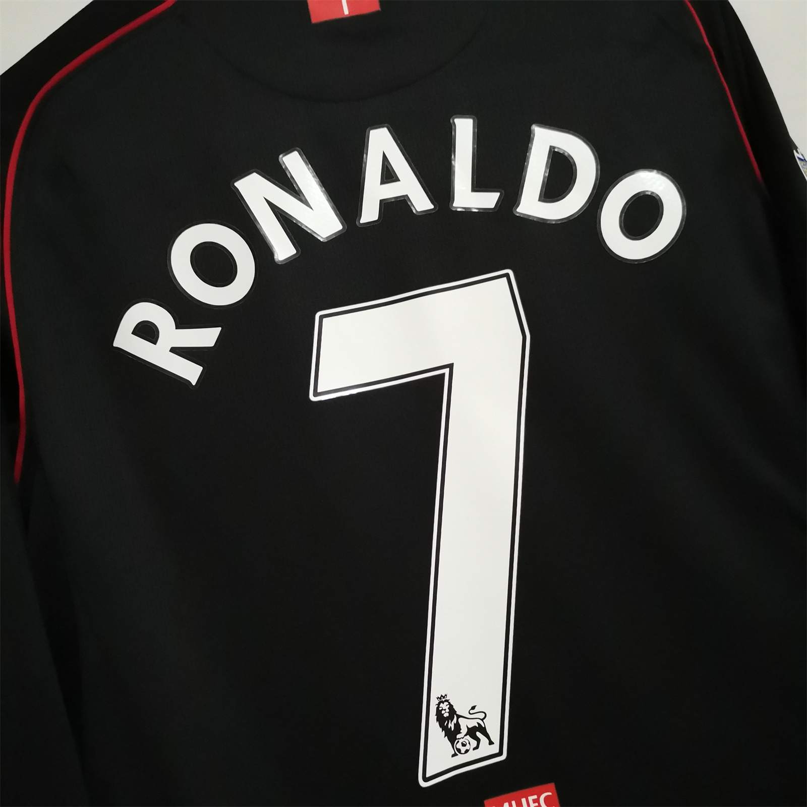 07-08 Manchester United away long sleeve 14