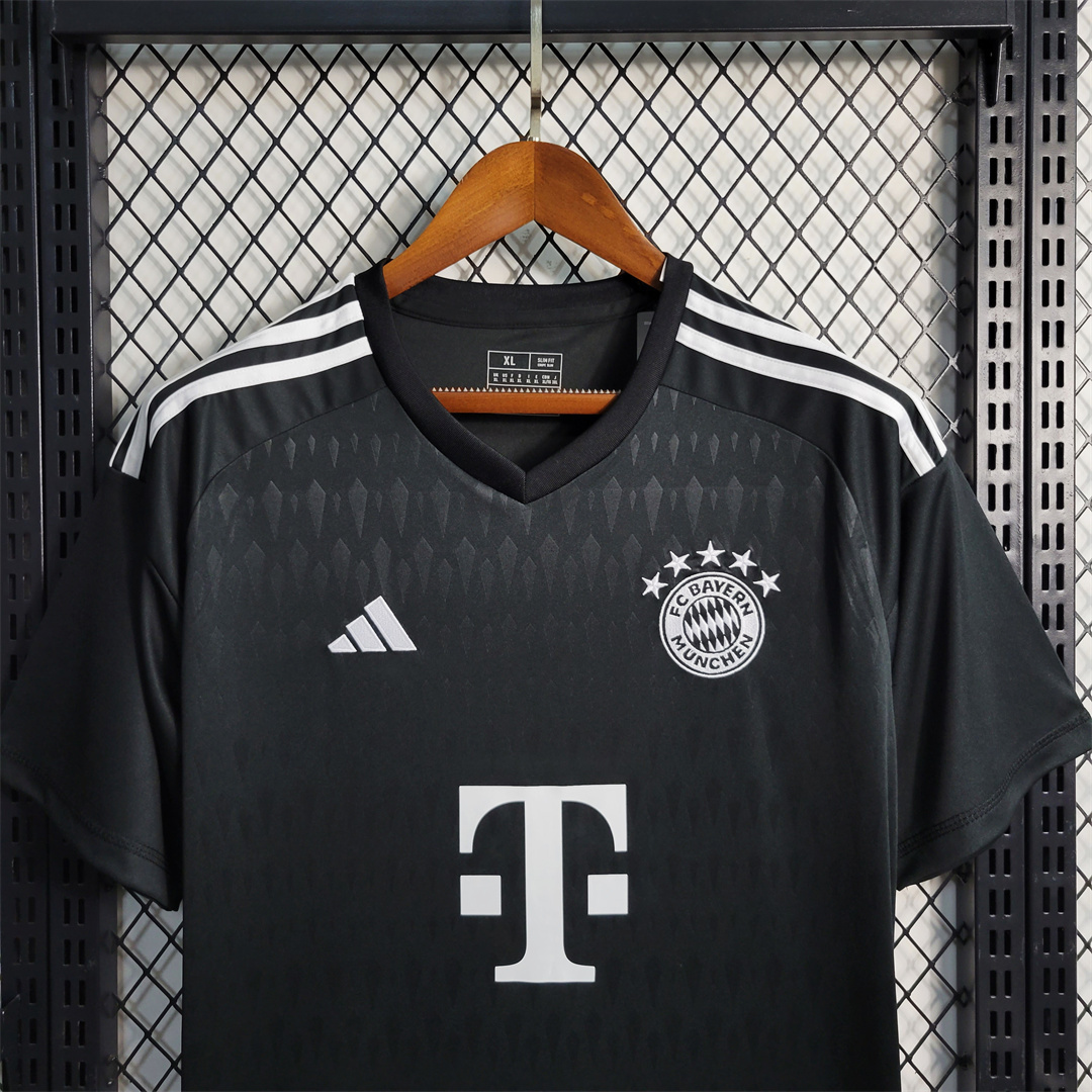 23-24 Bayern black goalkeeper 8