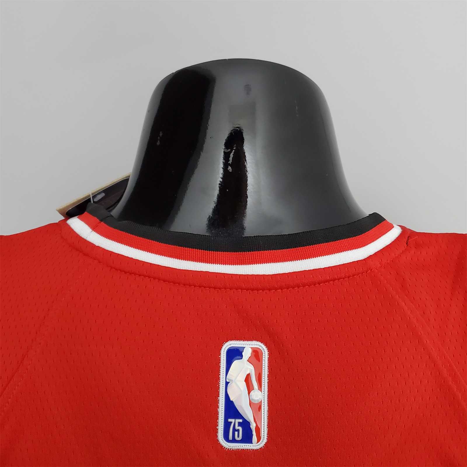 75th Anniversary 2022 Season Chicago Bulls LAVINE#8 City Edition Red NBA Jersey 9