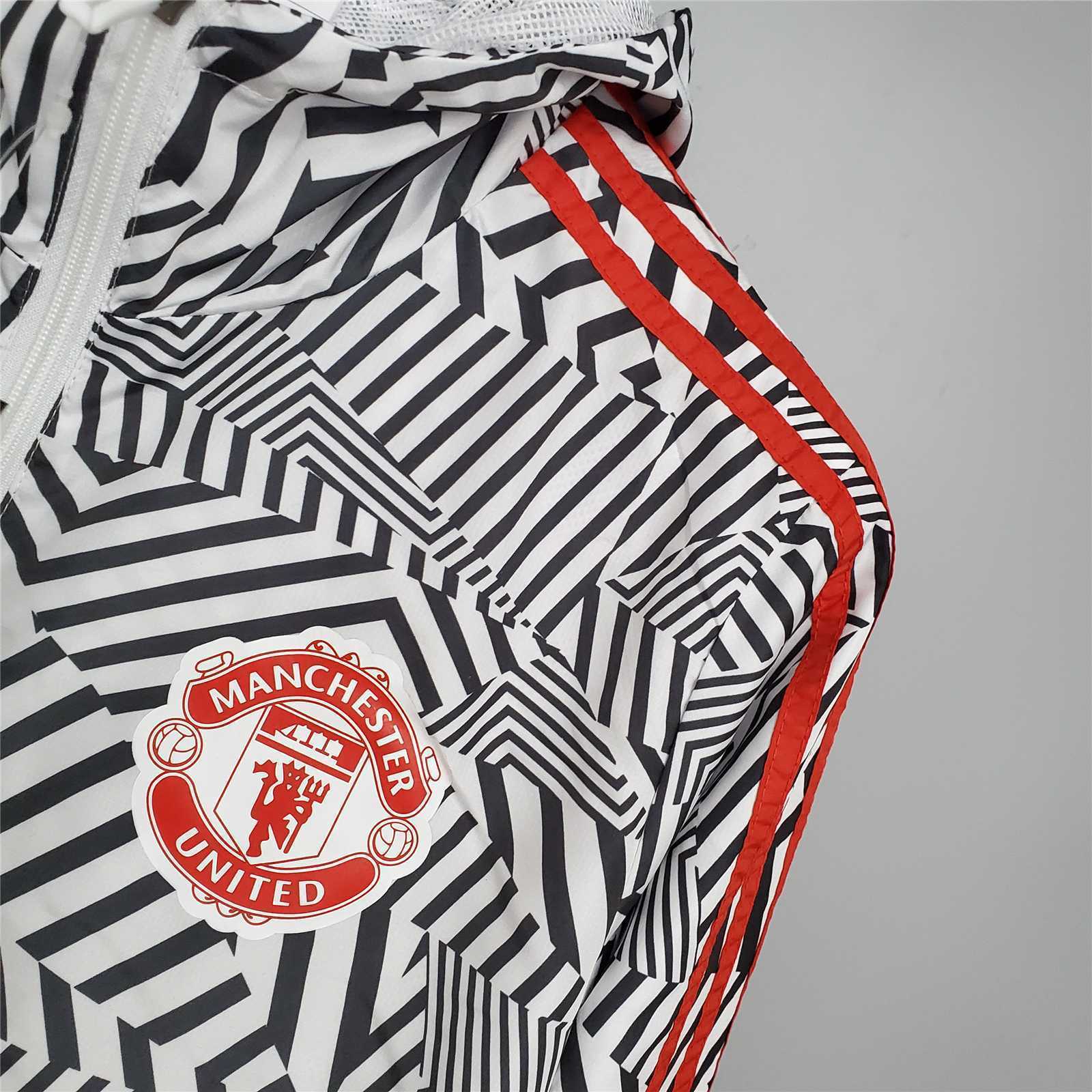 21-22 Manchester United Black-White Stripes Windbreaker 3
