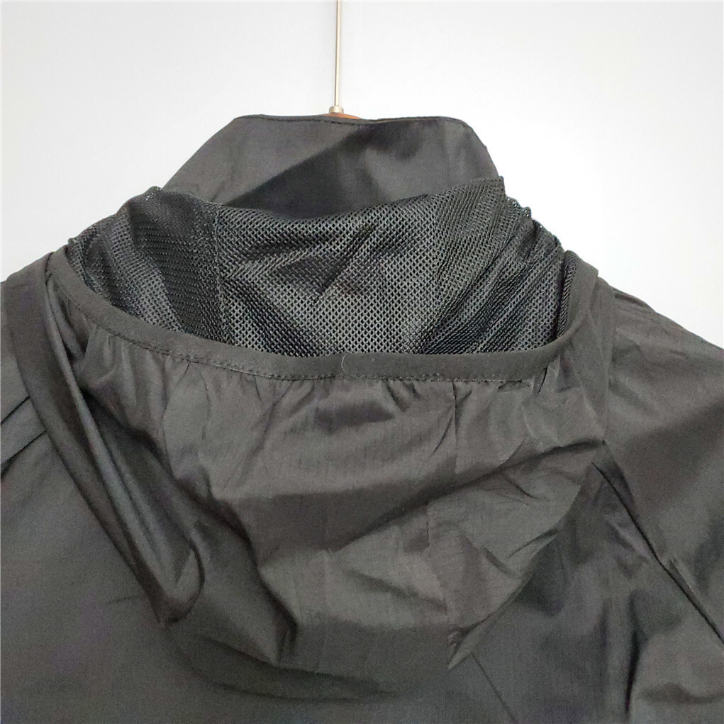 20-21 Barcelona black windbreaker 2