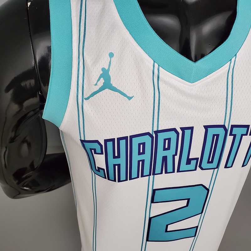 New Hornets BALL#2 White 4