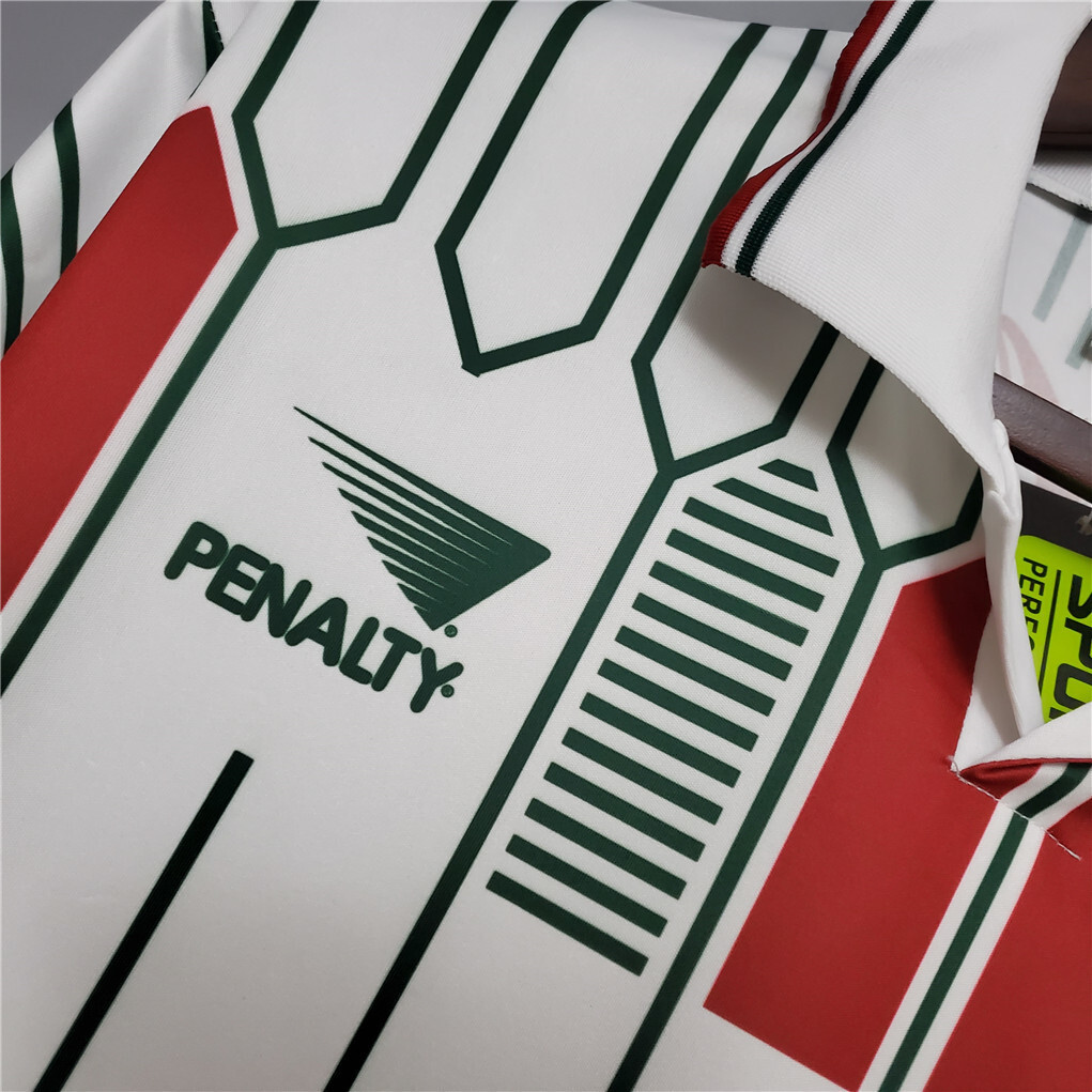 89-90 Fluminense away 5