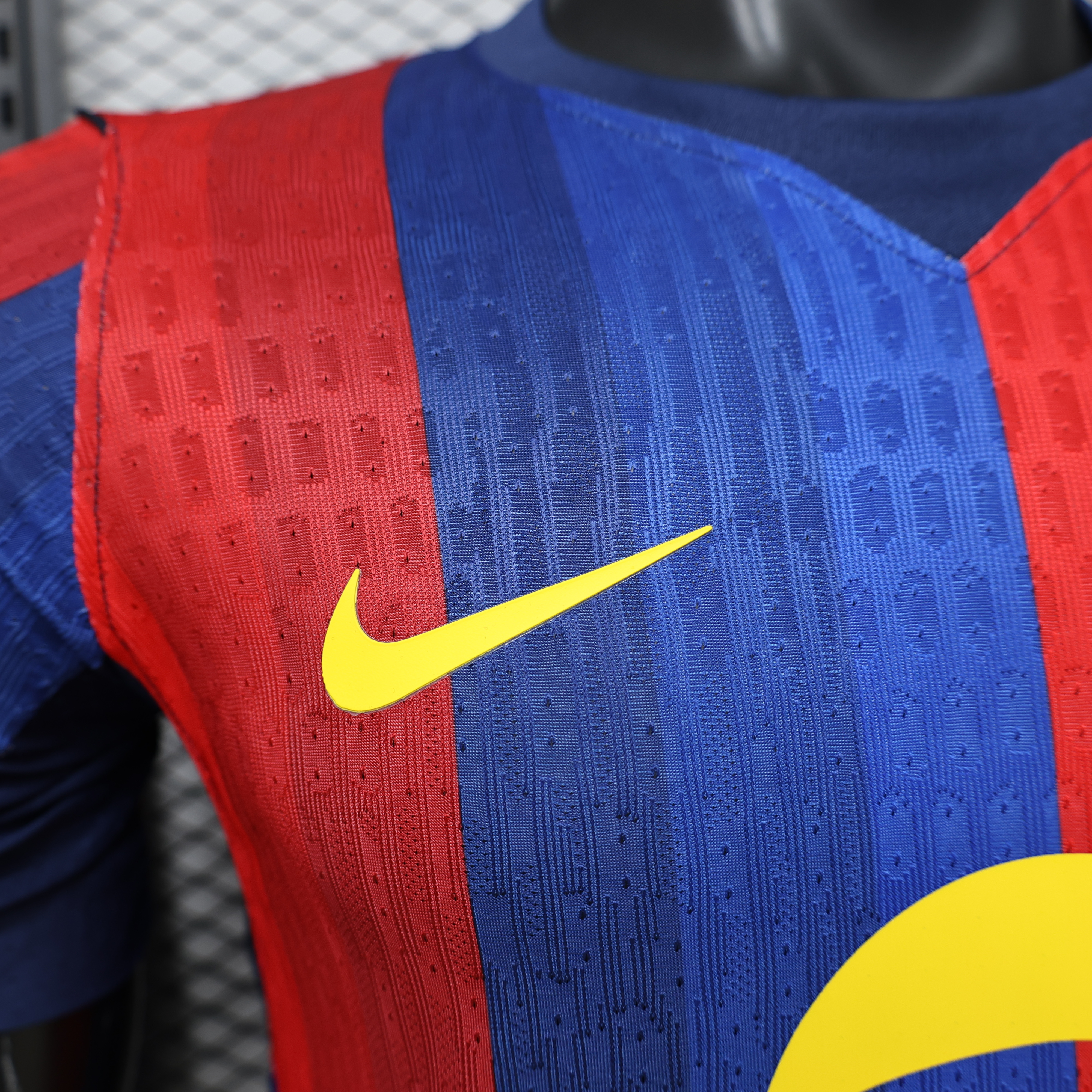 26-27 Barcelona Mens Home Kit Player Version Soccer T-Shirt AAAAJersey Supplier Yupoo 2