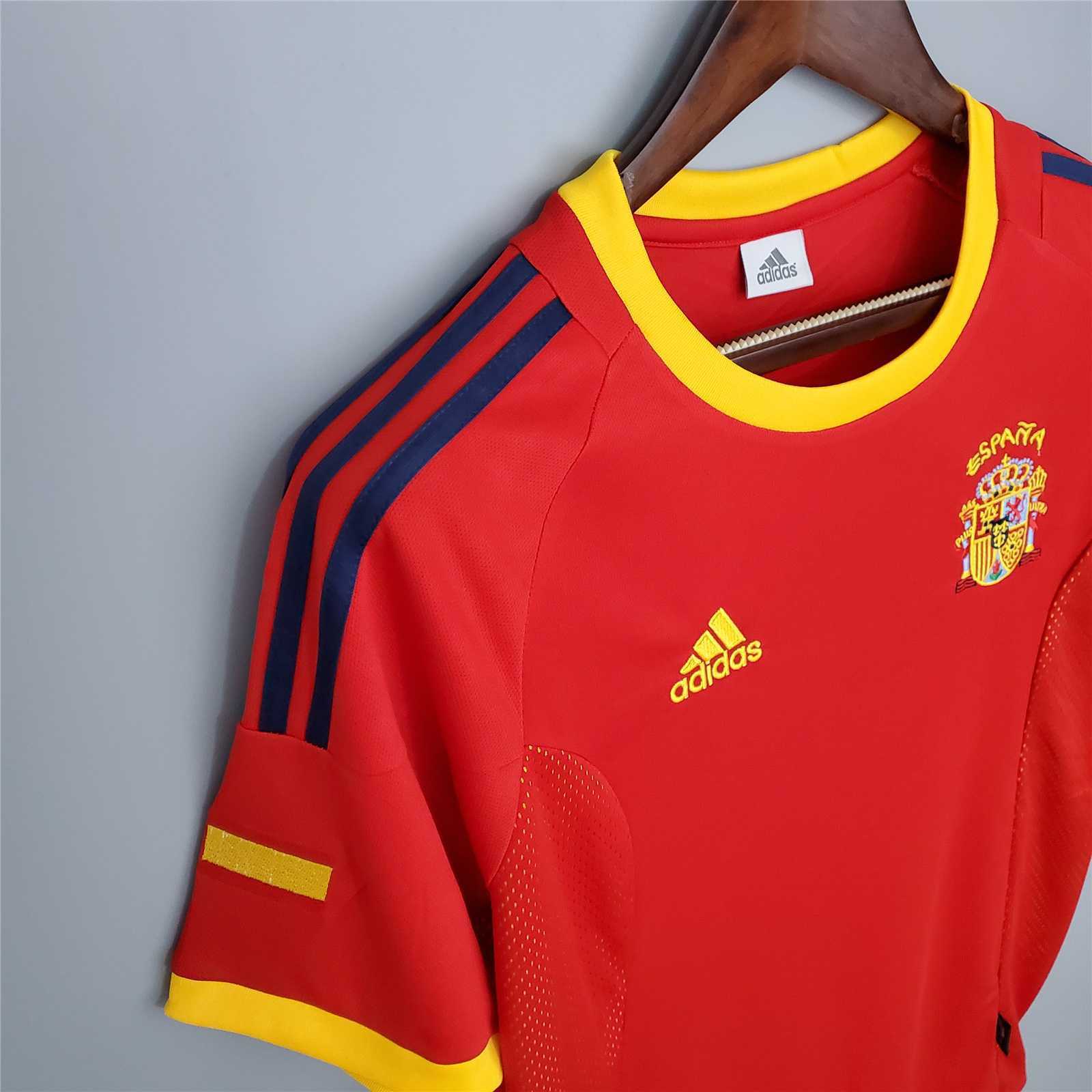 2002 Spain home red 2