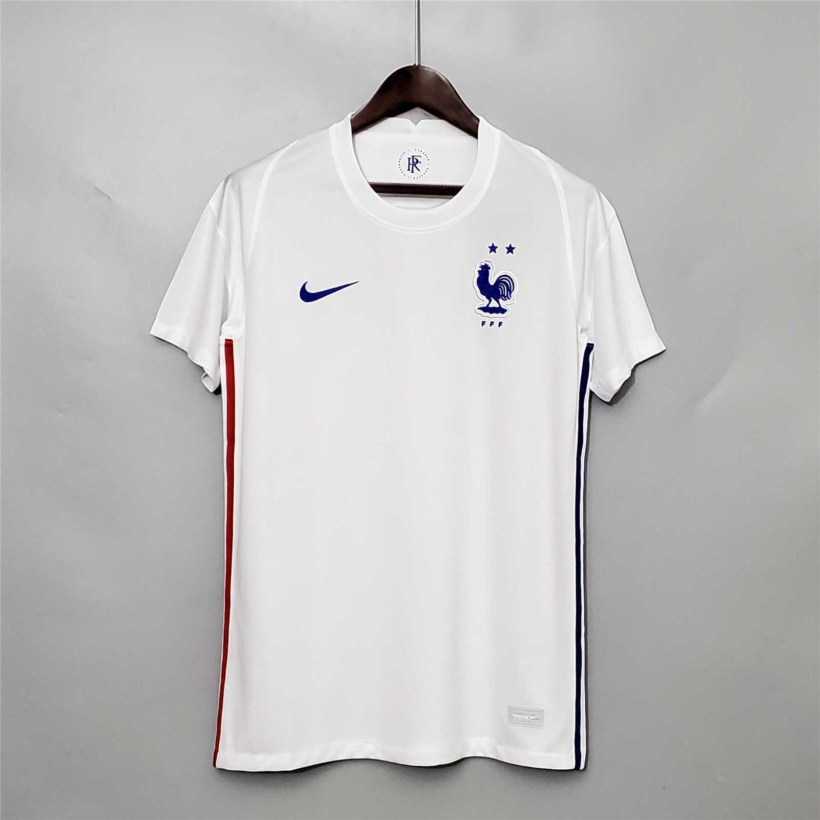 2020 France away 8