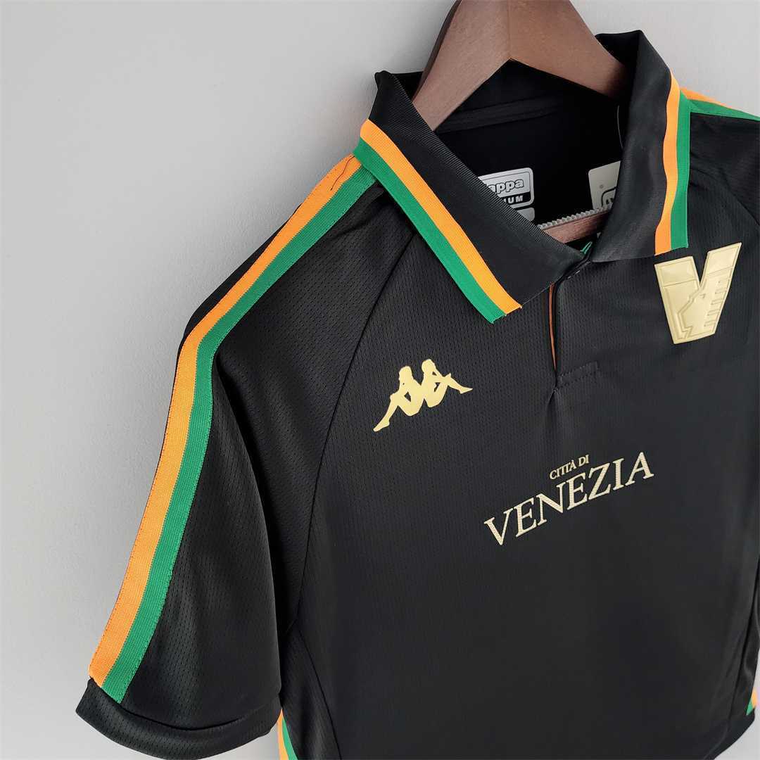 22-23 Venezia home 9