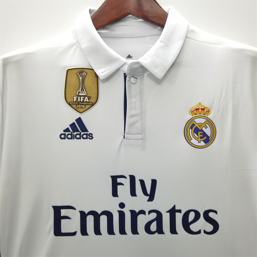 16-17 Real Madrid home 3