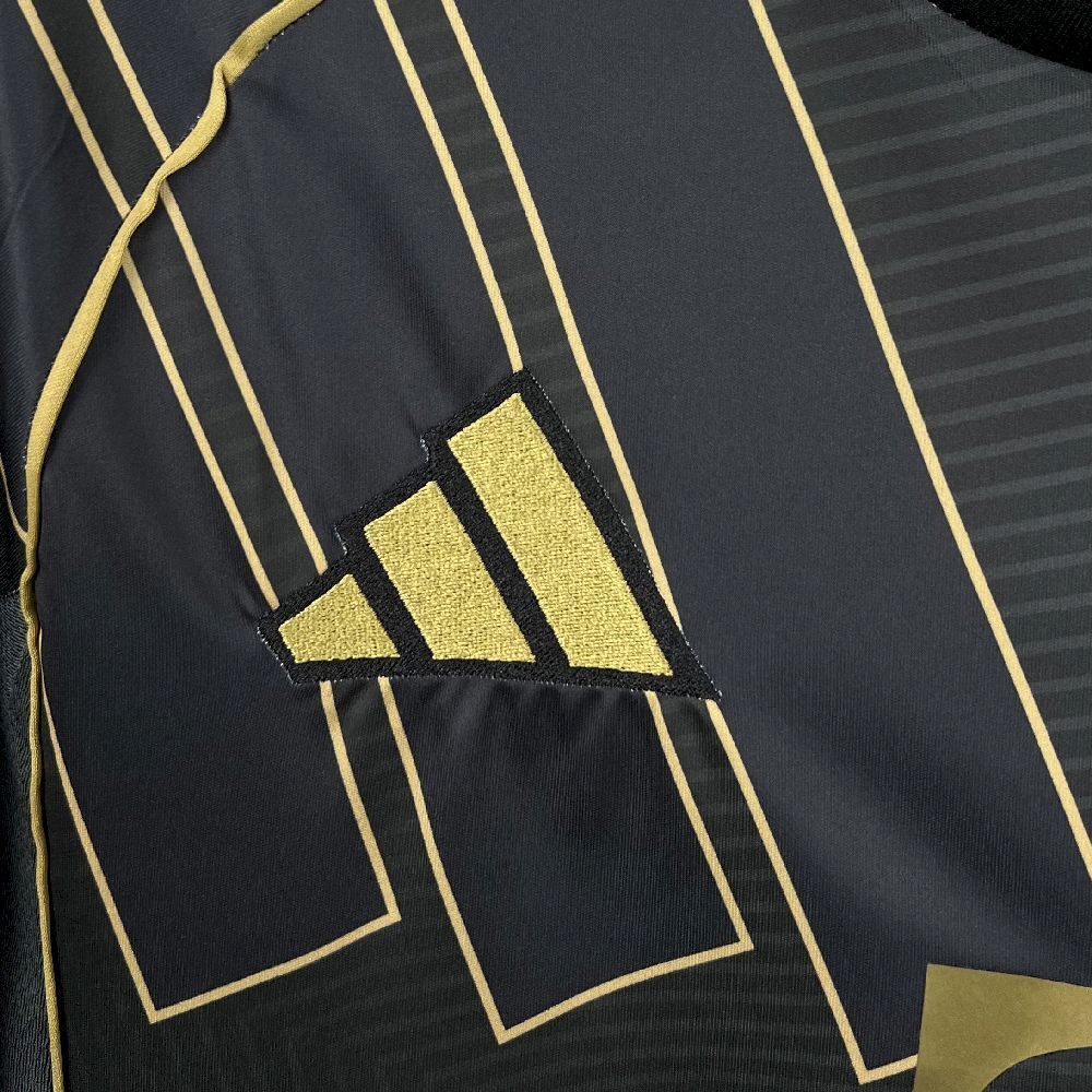 25-26 Bayern Munich x Addidas Black Special Edition Shirt Football Apparels AAAAJersey Supply Y 5
