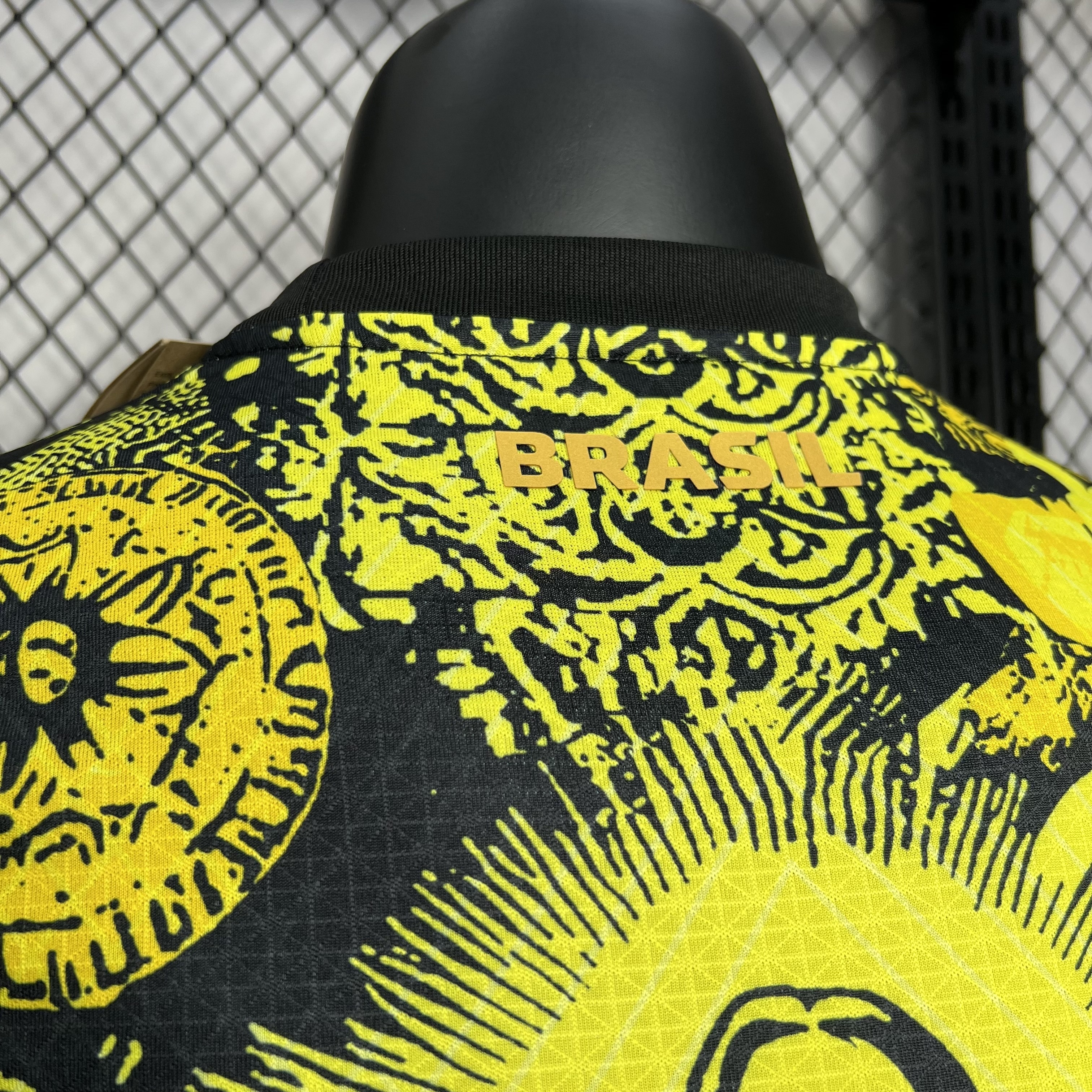24-25 Brazil Jesus the Redeemer Yellow Kit Player Version Version AAAAJersey Wholesale Yupoo 3