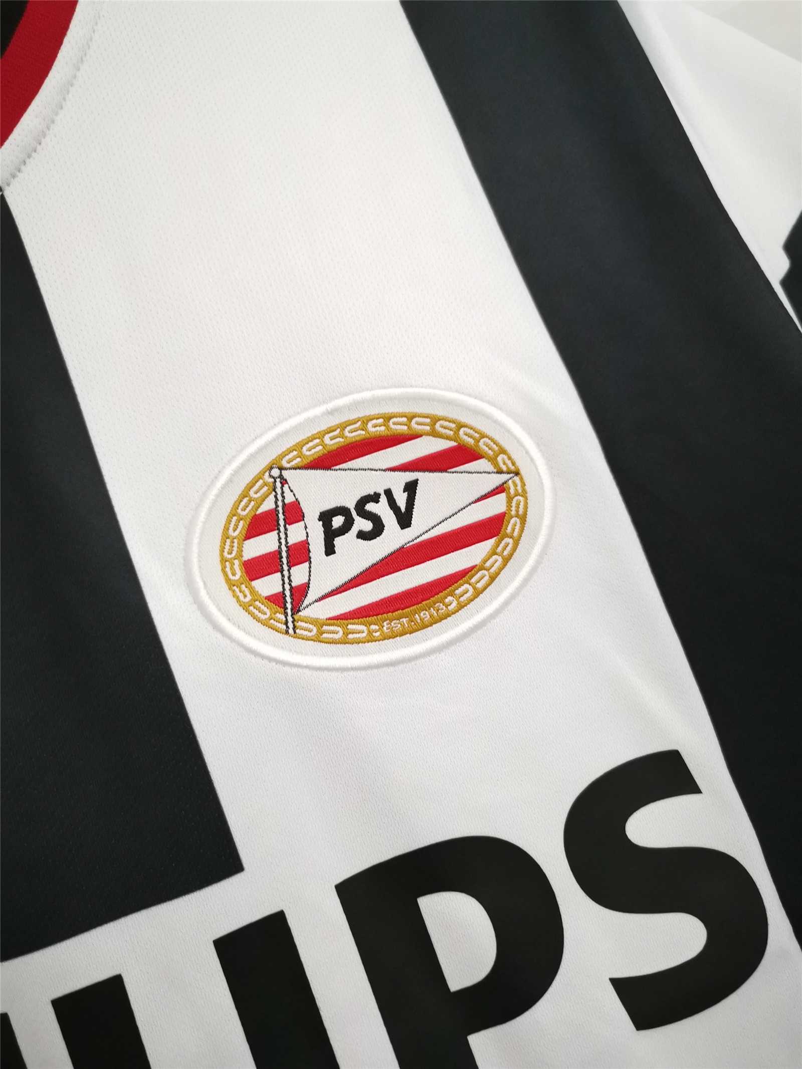 98-99 PSV away blackwhite 4