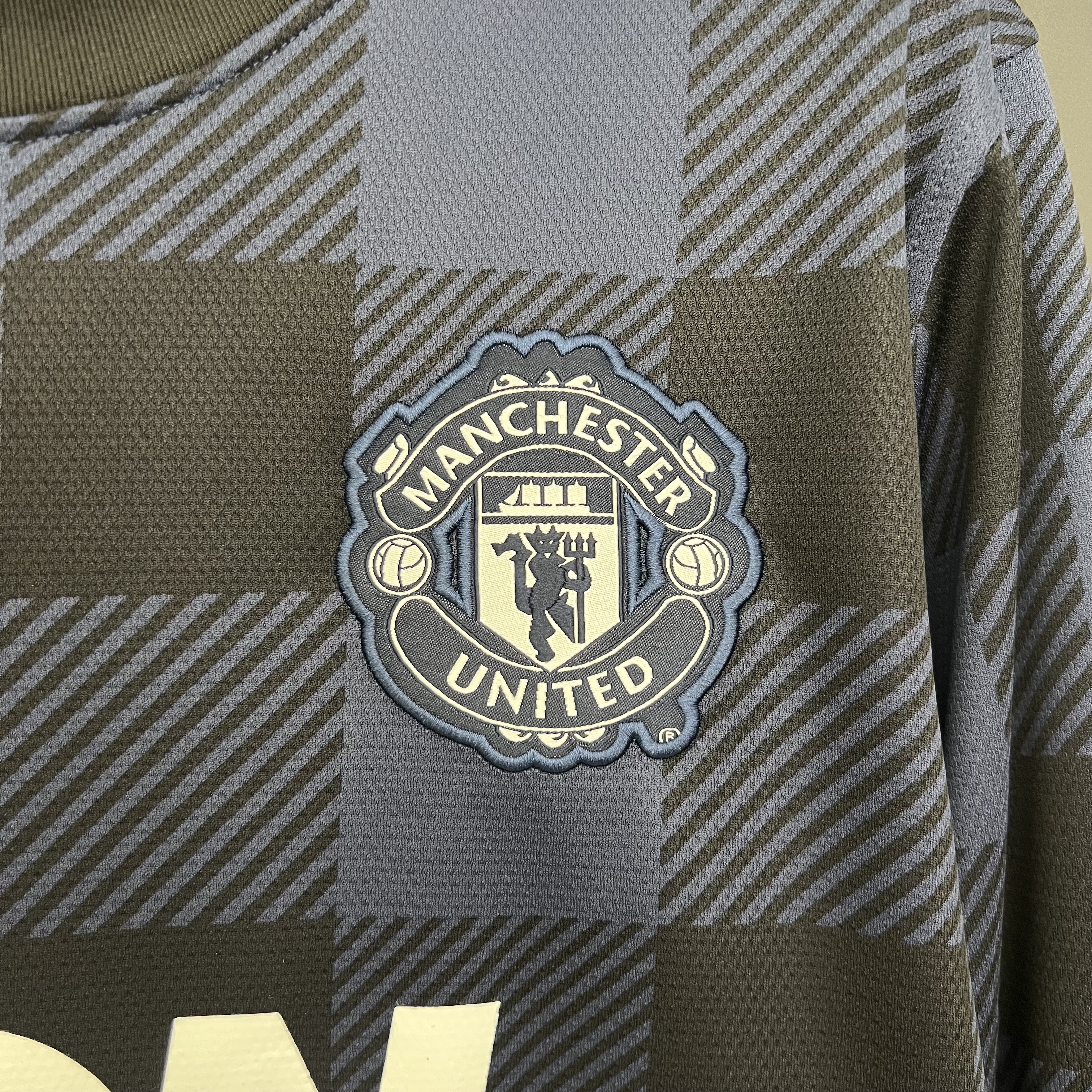13-14 Manchester United Away Retro Kit Vintage Long Sleeve Shirt Soccer AAAAJersey Yupoo 1