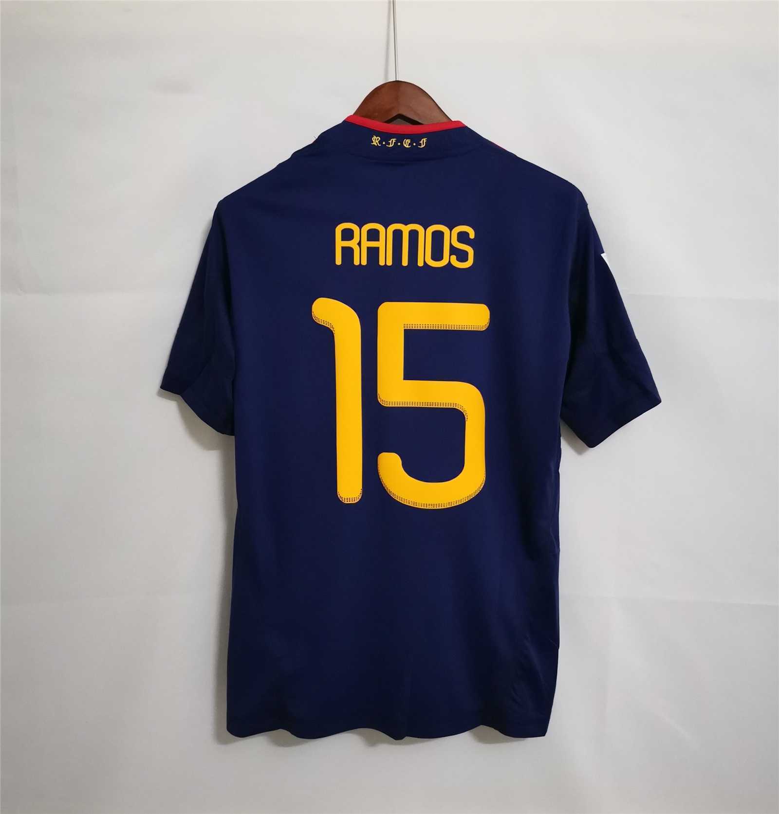 2010 Spain away blue 10