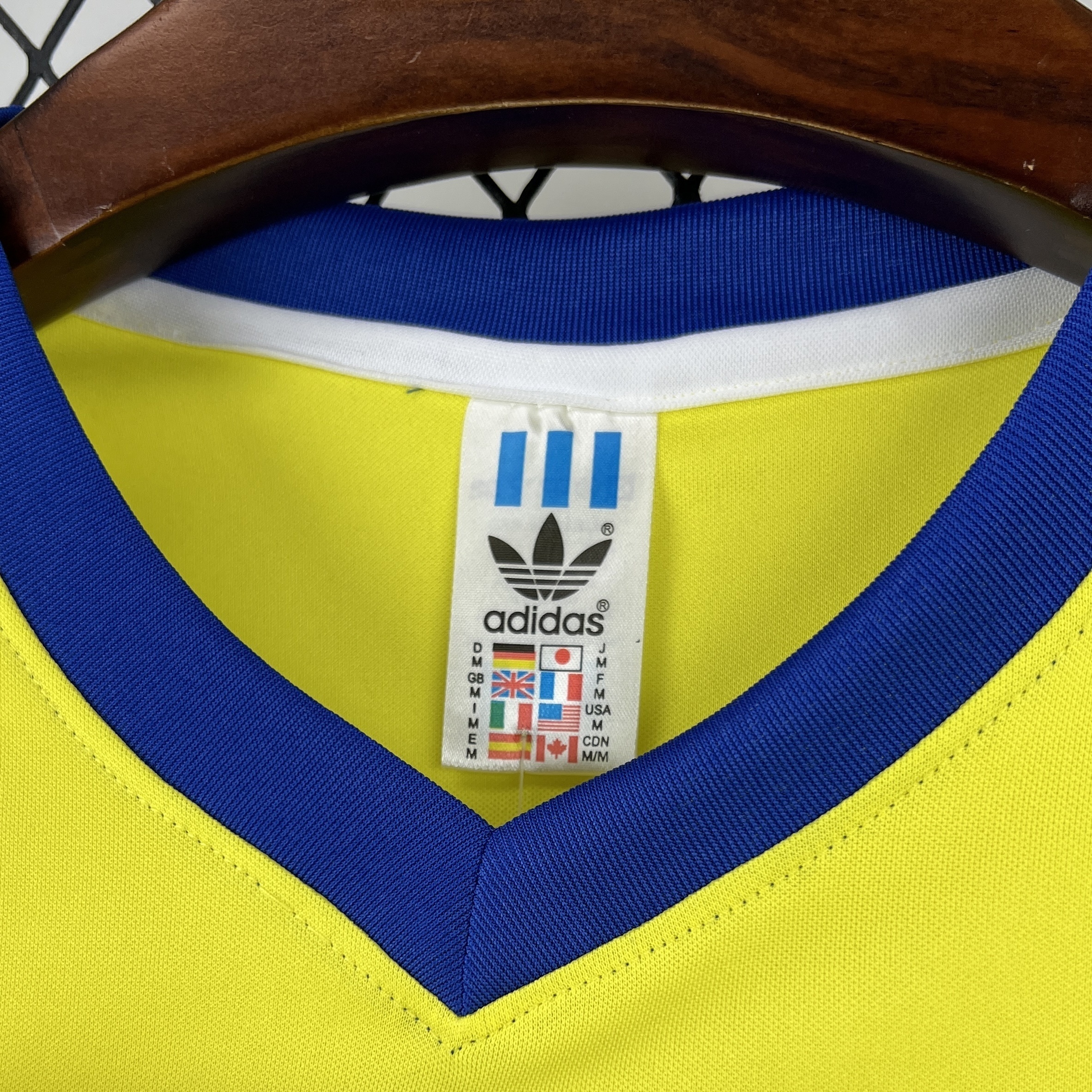 1977-78 Nottingham Forest Away Football Retro Kit Vintage T-Shirt AAAAJersey Wholesale Yupoo 4