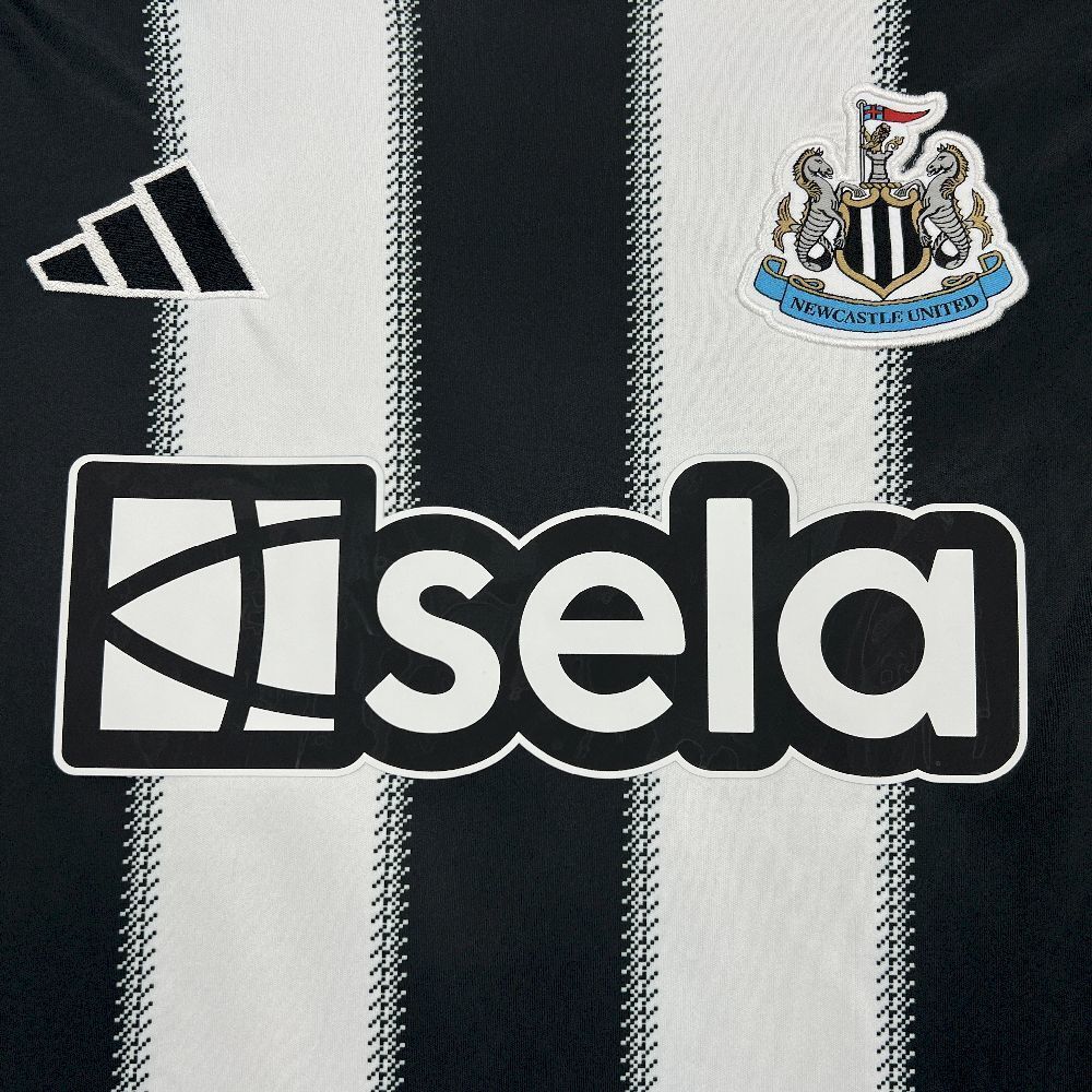 25-26 Newcastle United Home Kit Football Long Sleeve T-Shirt AAAAJersey Supplier Yupoo 3