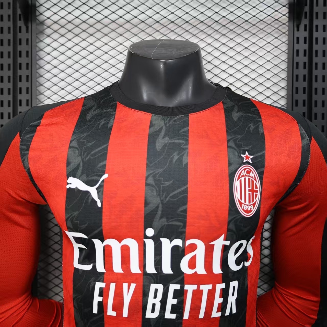 25-26 AC Milan Home Kit Player Version Long Sleeve Shirt AAAAJersey Wholesale Yupoo 3