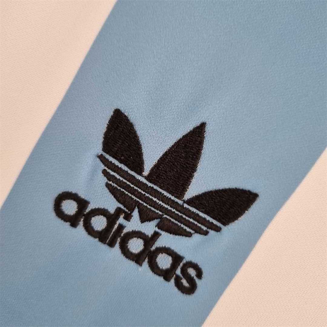1993 Argentina home 4
